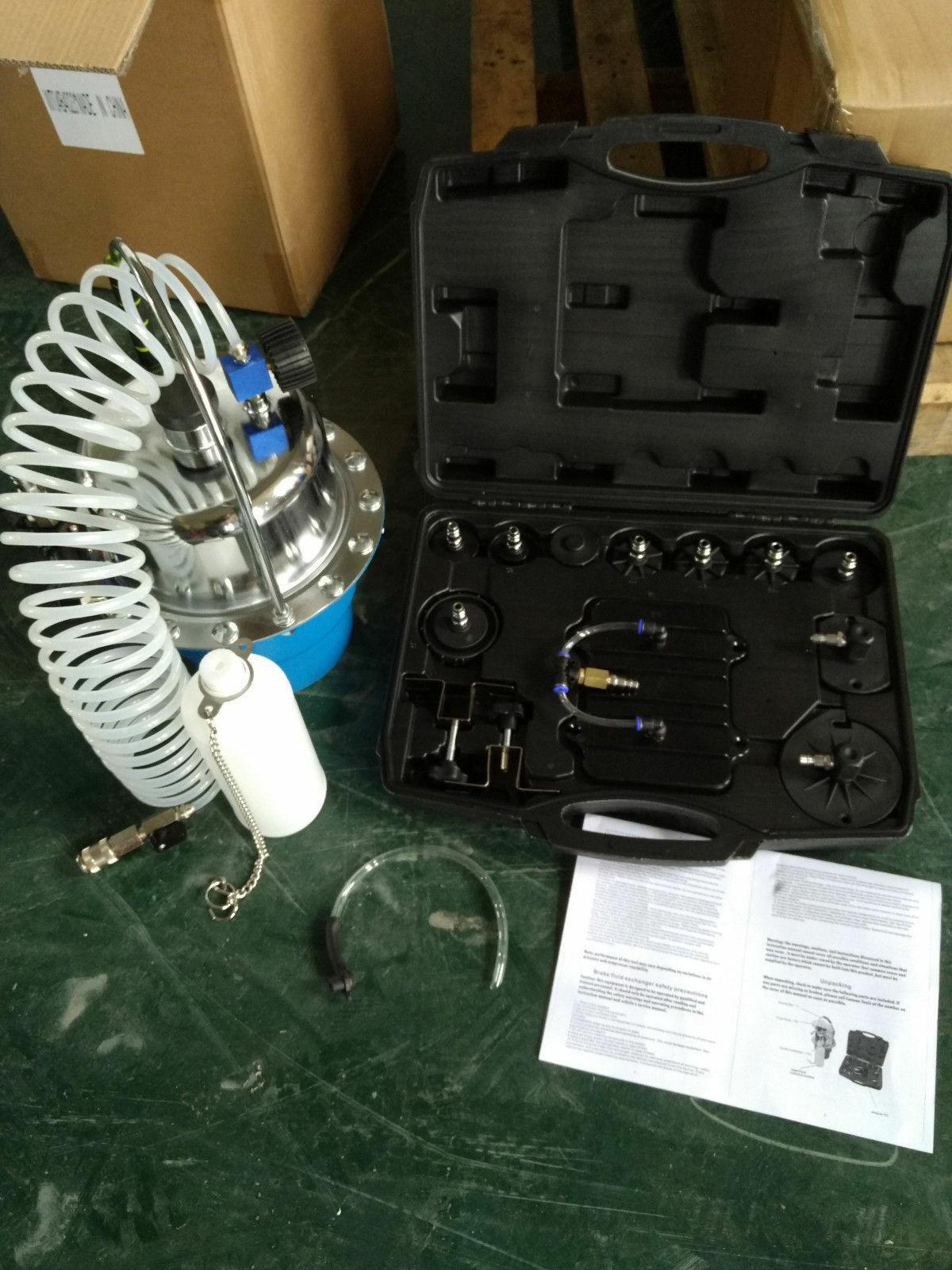 Pneumatic Air Pressure Kit Brake &Clutch Bleeder Valve System Kit For ABS System