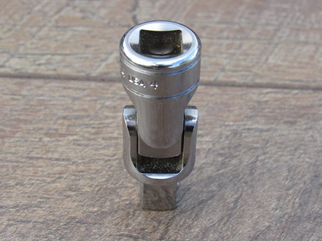 NEW SNAP ON FU8A 3/8″ DRIVE UNIVERSAL SWIVEL JOINT 2 1/16″ LENGTH NEWER LOGO