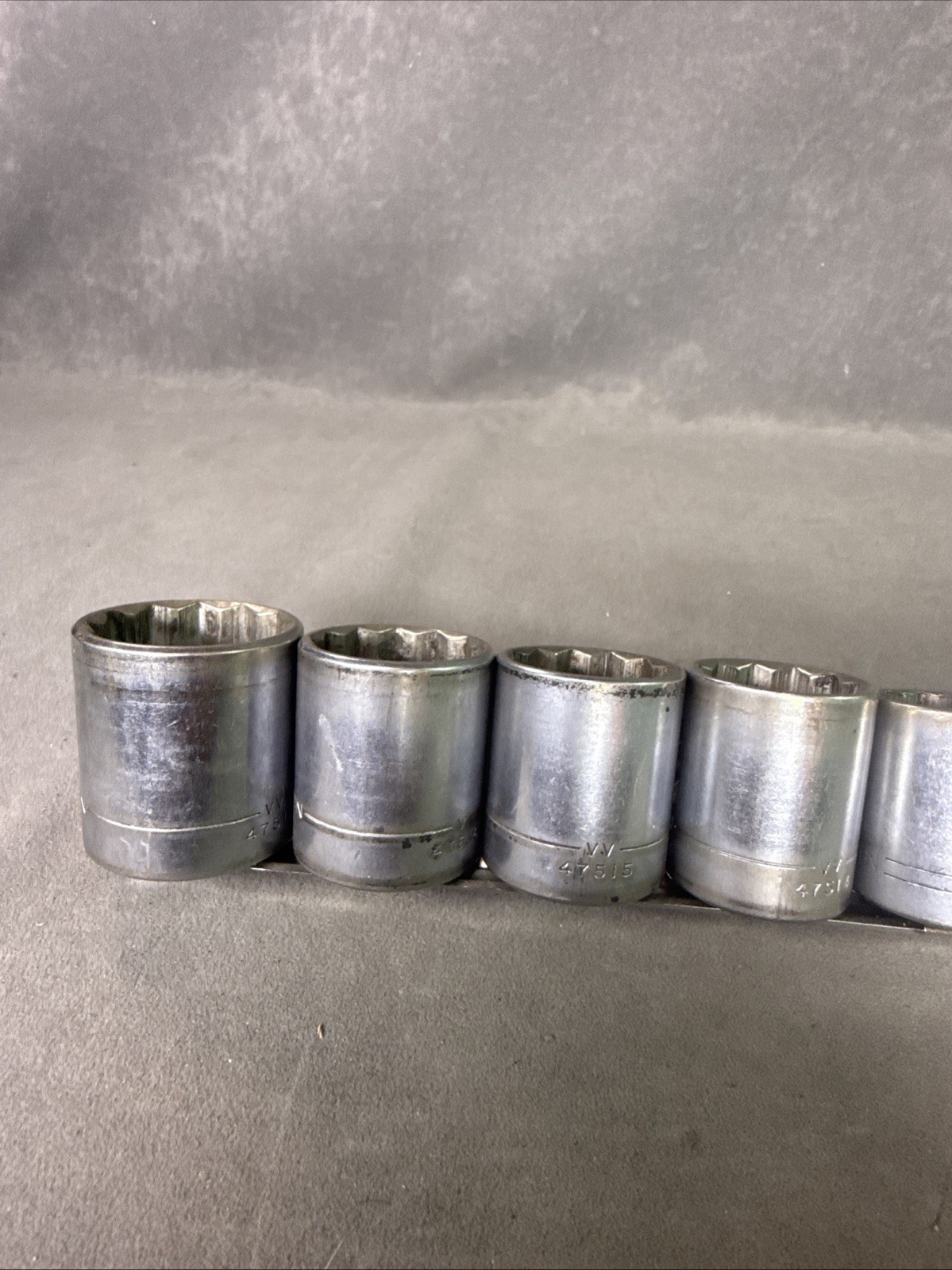 Craftsman USA 14-Piece 14 Piece Drive Socket Set with Socket Holder