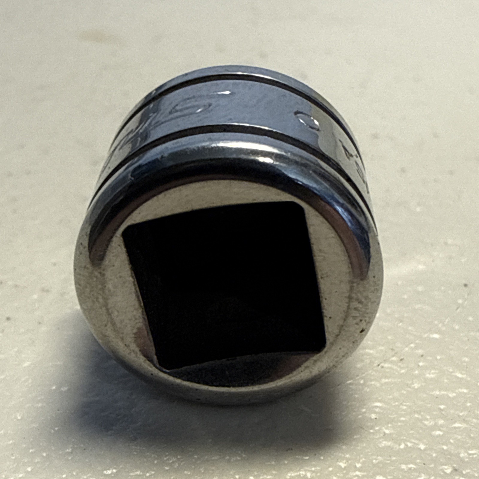 Snap On 3/8″ Drive 1/4″ Shallow 6 point Socket FS081