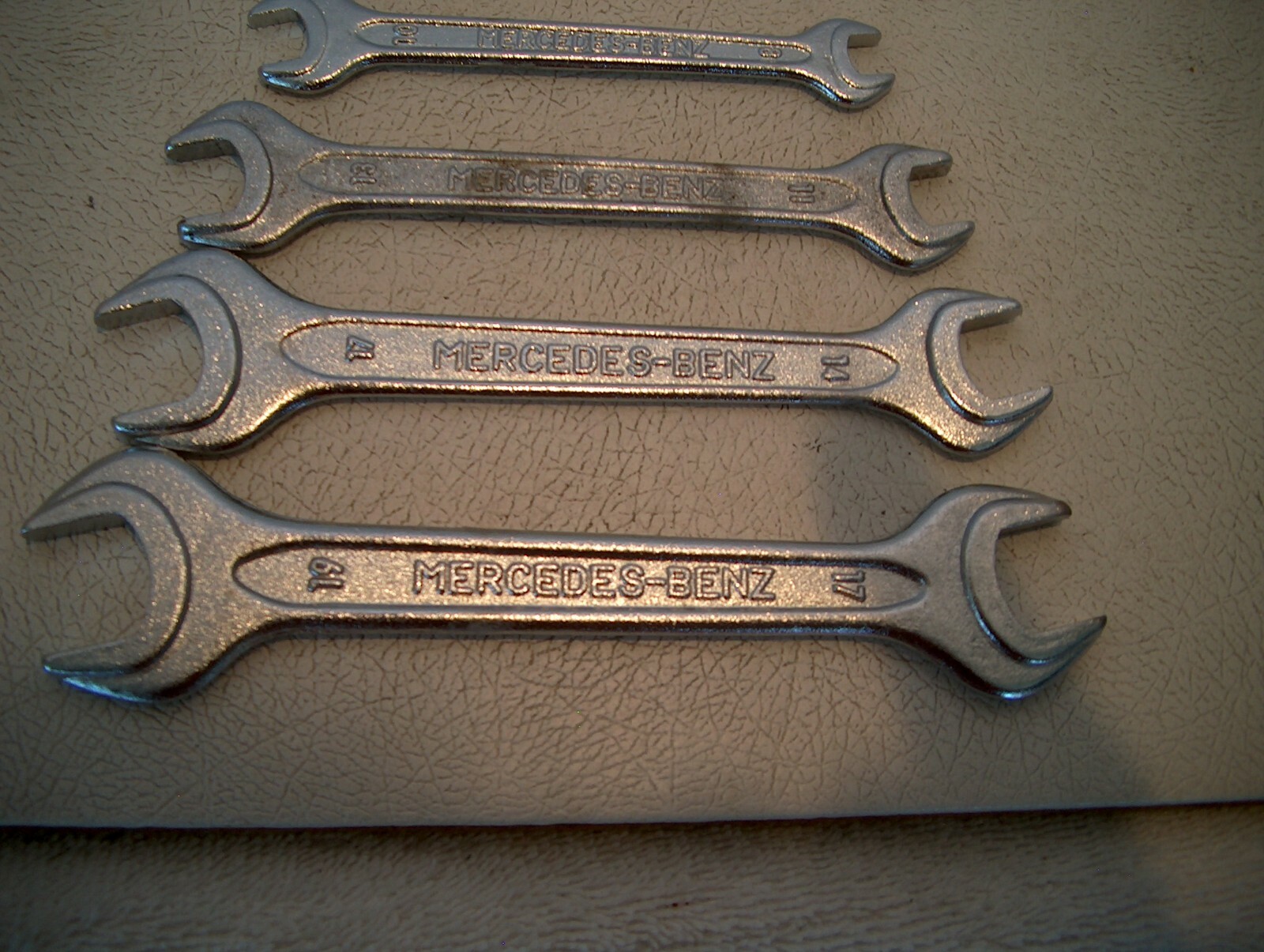 MERCEDES BENZ UNIOR DIN 895 WRENCHES COUNT OF 4