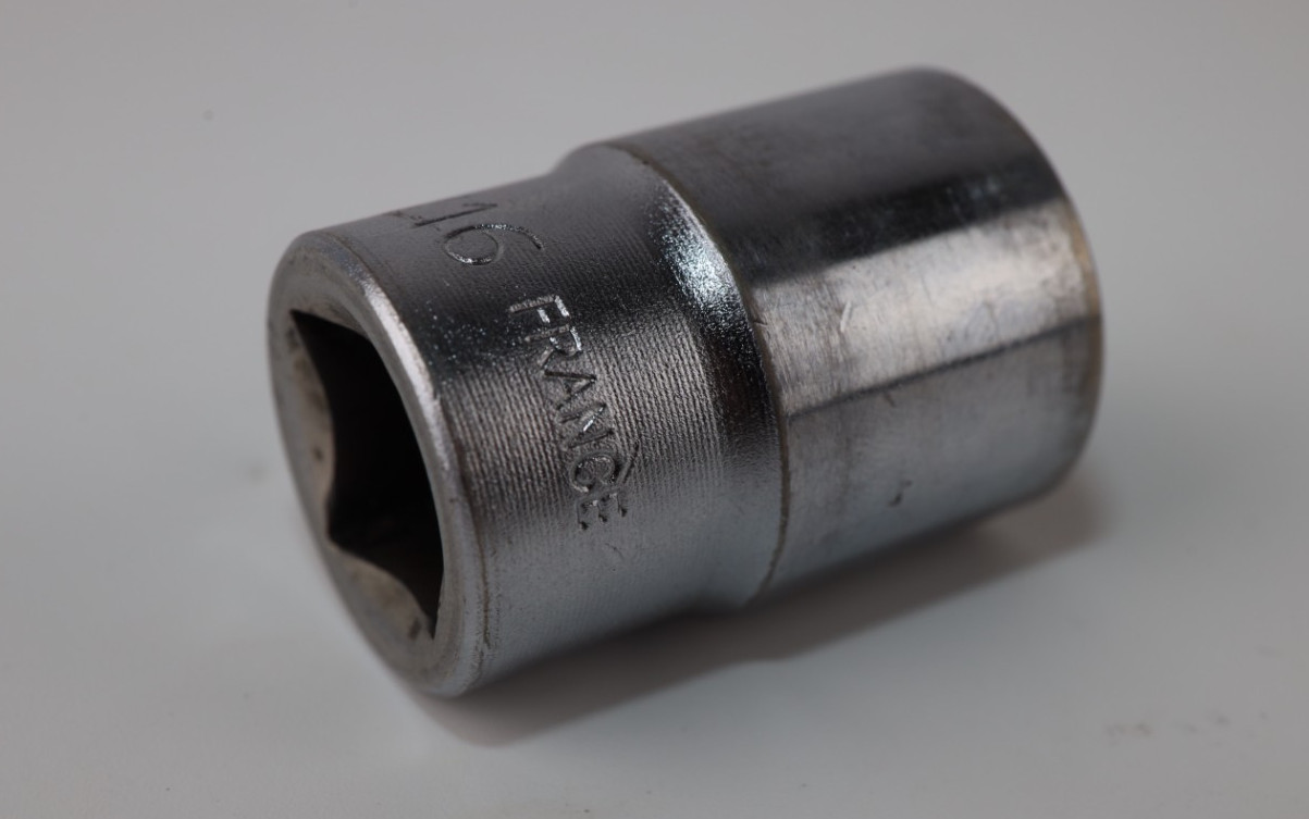 Facom 11/16″ AF Socket 1/2″ Drive 12-Point Made in France