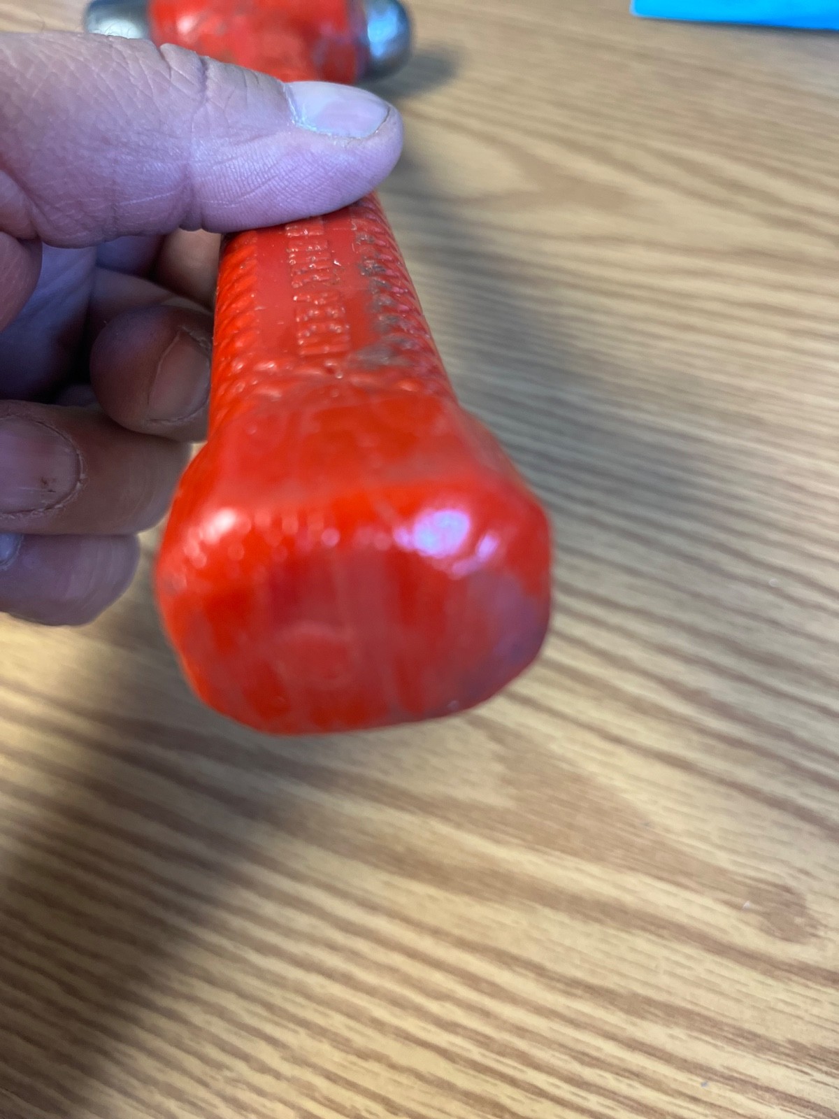 BLUE POINT – BDP24A – DEAD BLOW BALL PEEN HAMMER – RED HANDLE – LOC#235