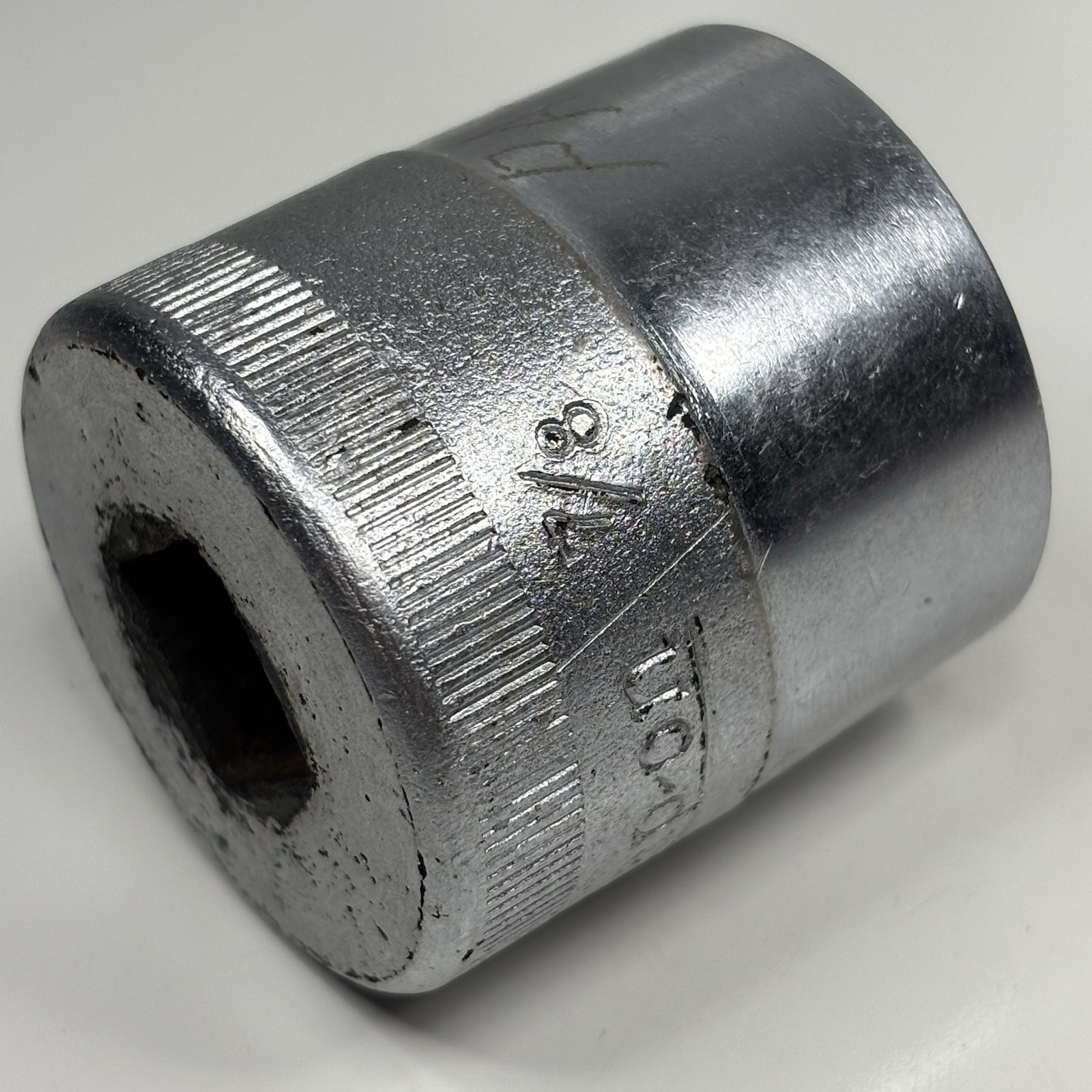 Snap On Tools #428 1/2 Dr 8Pt SAE 7/8 Shallow Double Square Socket USA VTG 1939