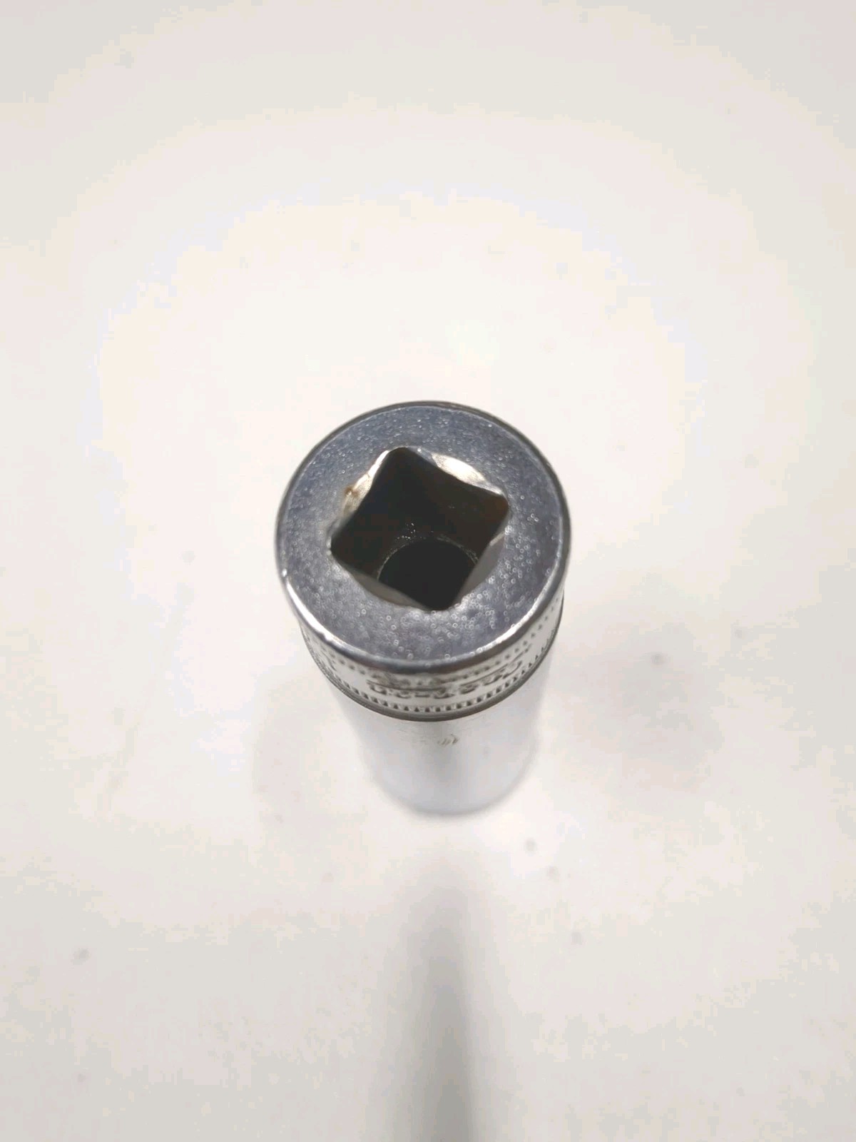 Snap-On Tools SFSM17 17mm metric 3/8″ drive 6 point deep chrome socket