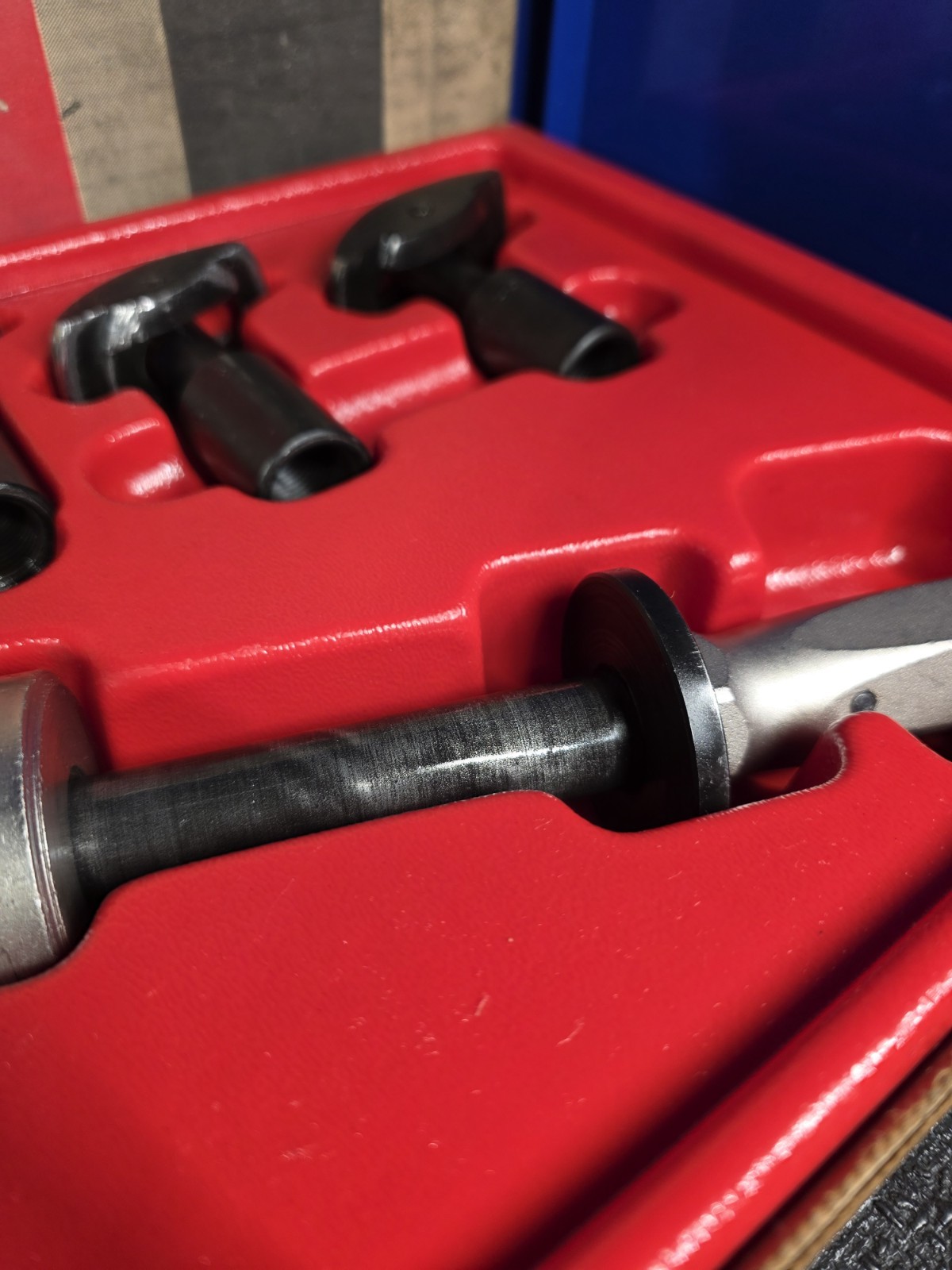 Snap-on Tools CJ2003A 7-Piece Rear Axle Slide Hammer Puller Set