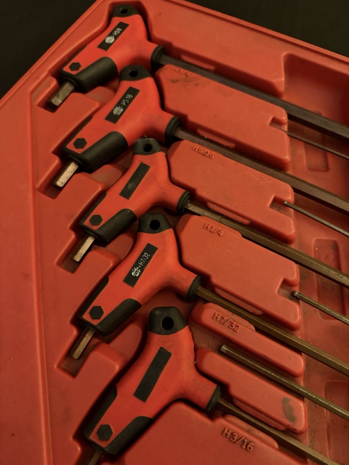 Mac 9 Piece SAE BI-MATERIAL T-HANDLE BALL-END HEX KEY SET – SHKTB9PT