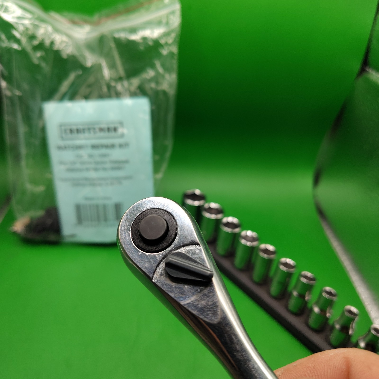 Craftsman 99967 1/4 Drive Ratchet w/10pc SAE Socket Set & Extra Rebuild Kit