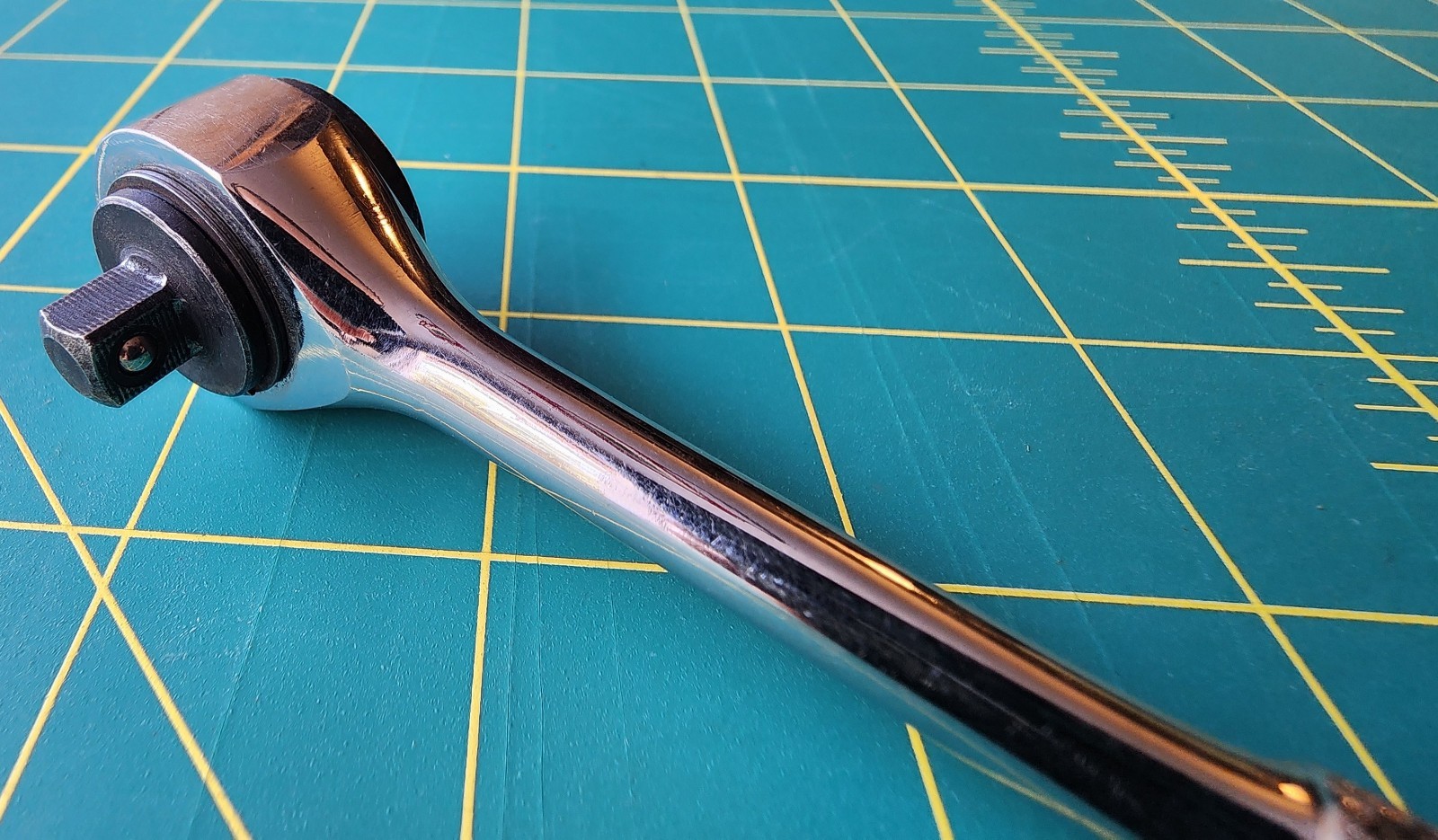 WILLIAMS USA #M-52A 1/4″ DRIVE ROUND HEAD CHROME KNURLED HANDLE RATCHET