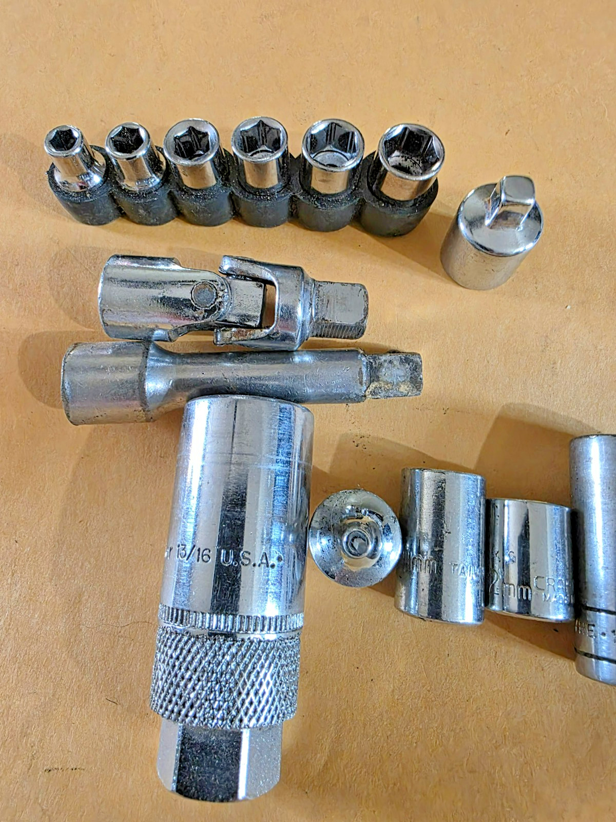 Mixed Lot of Sockets – Asst Brands And Sizes- Lot of 16. HT#496