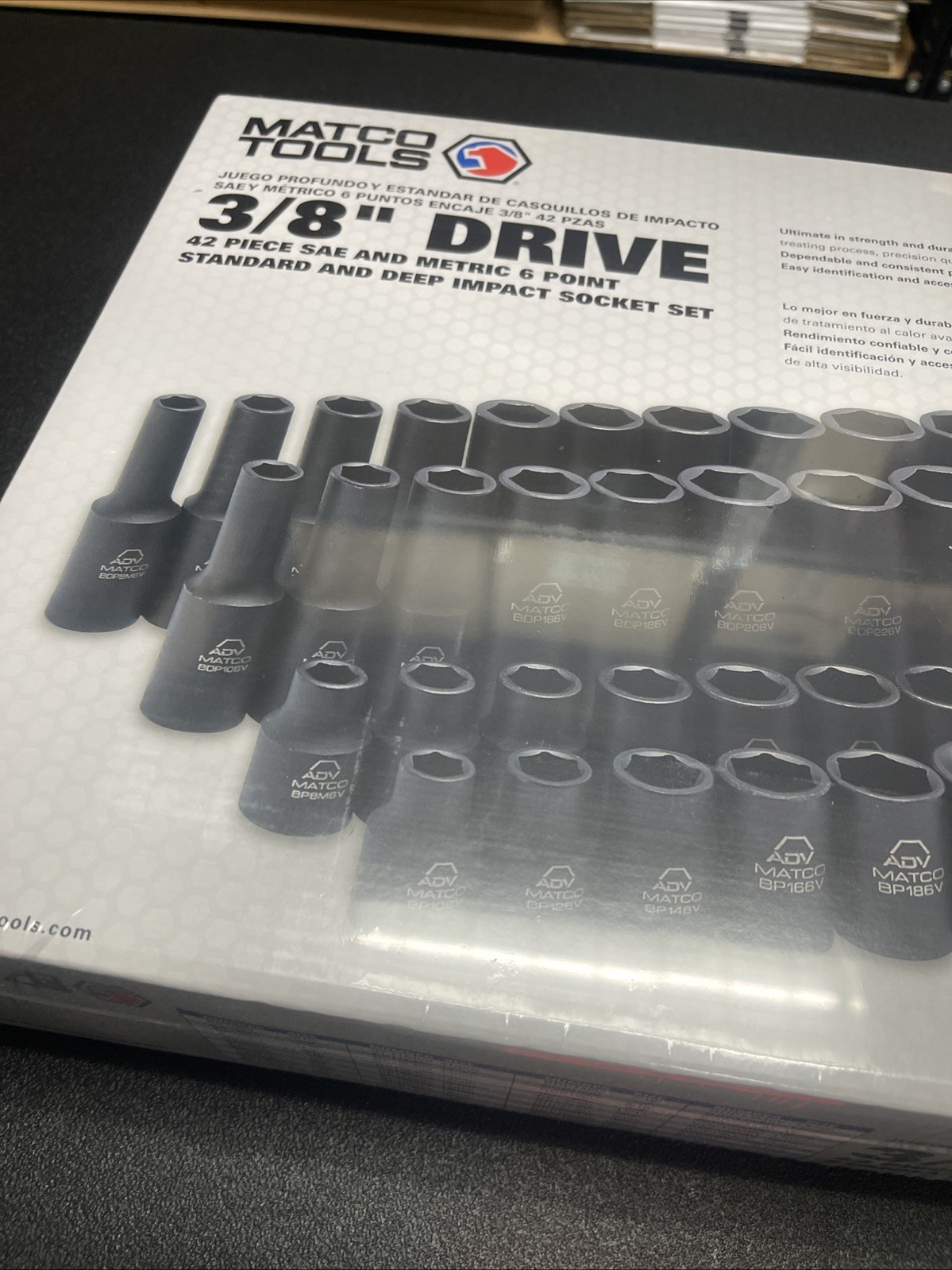 Matco Tools SBP426V 3/8″ Dr 42pc SAE & Metric 6Pt Standard & Deep Impact Socket