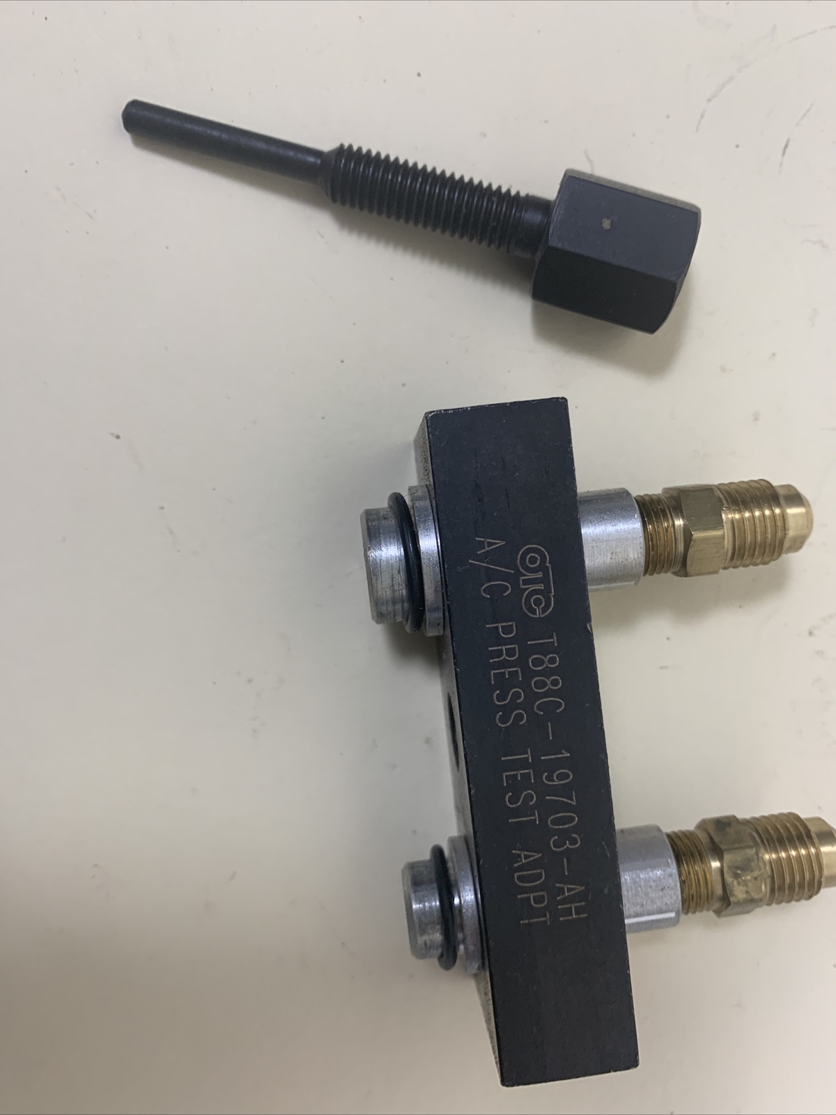 FORD ROTUNDA OTC TOOL T88C-19703-AH/BH A/C PRESSURE TEST ADAPTER & REMOVER