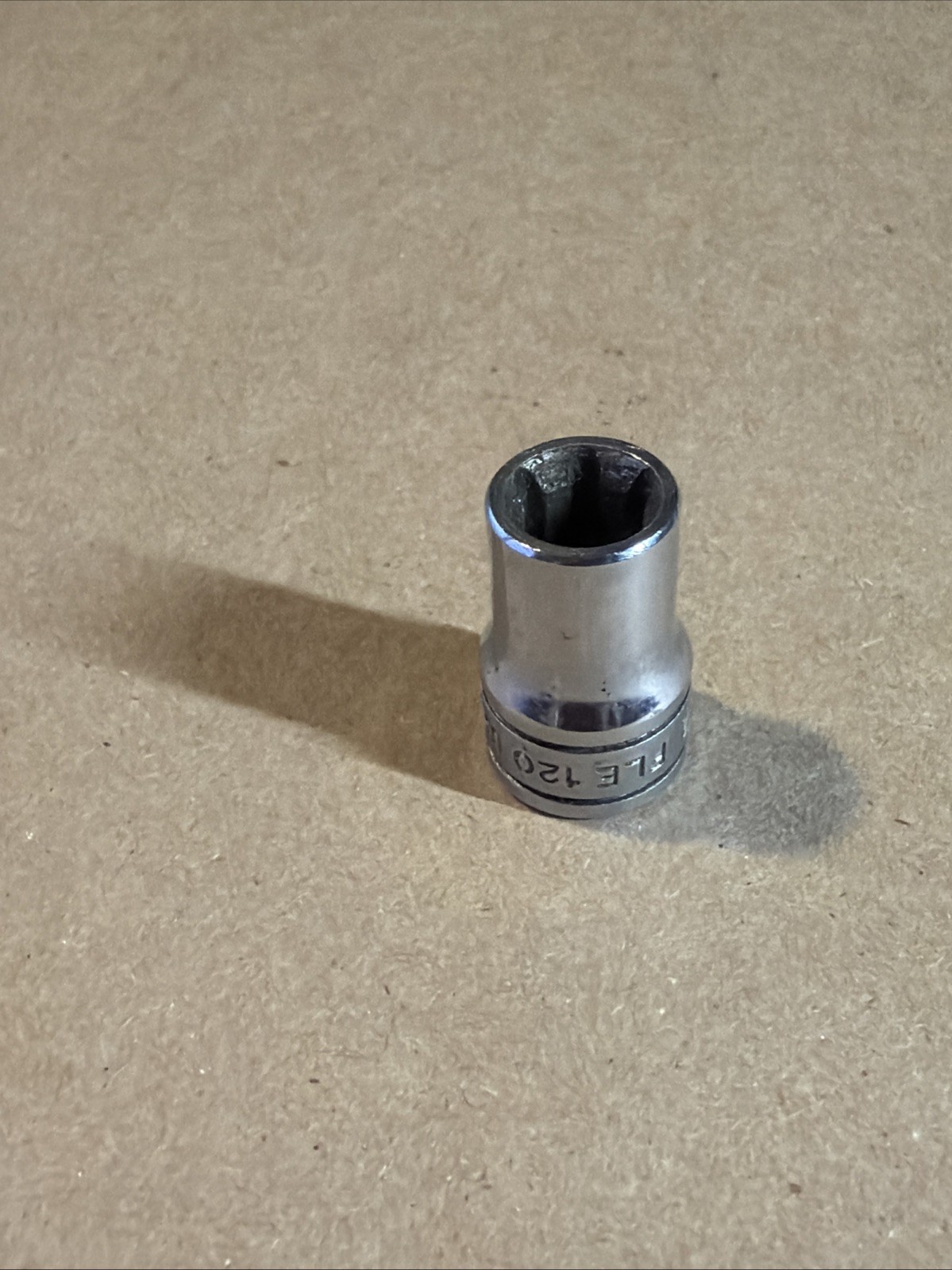 Snap On 3/8″ Drive E12 Shallow Inverted Torx Socket FLE120
