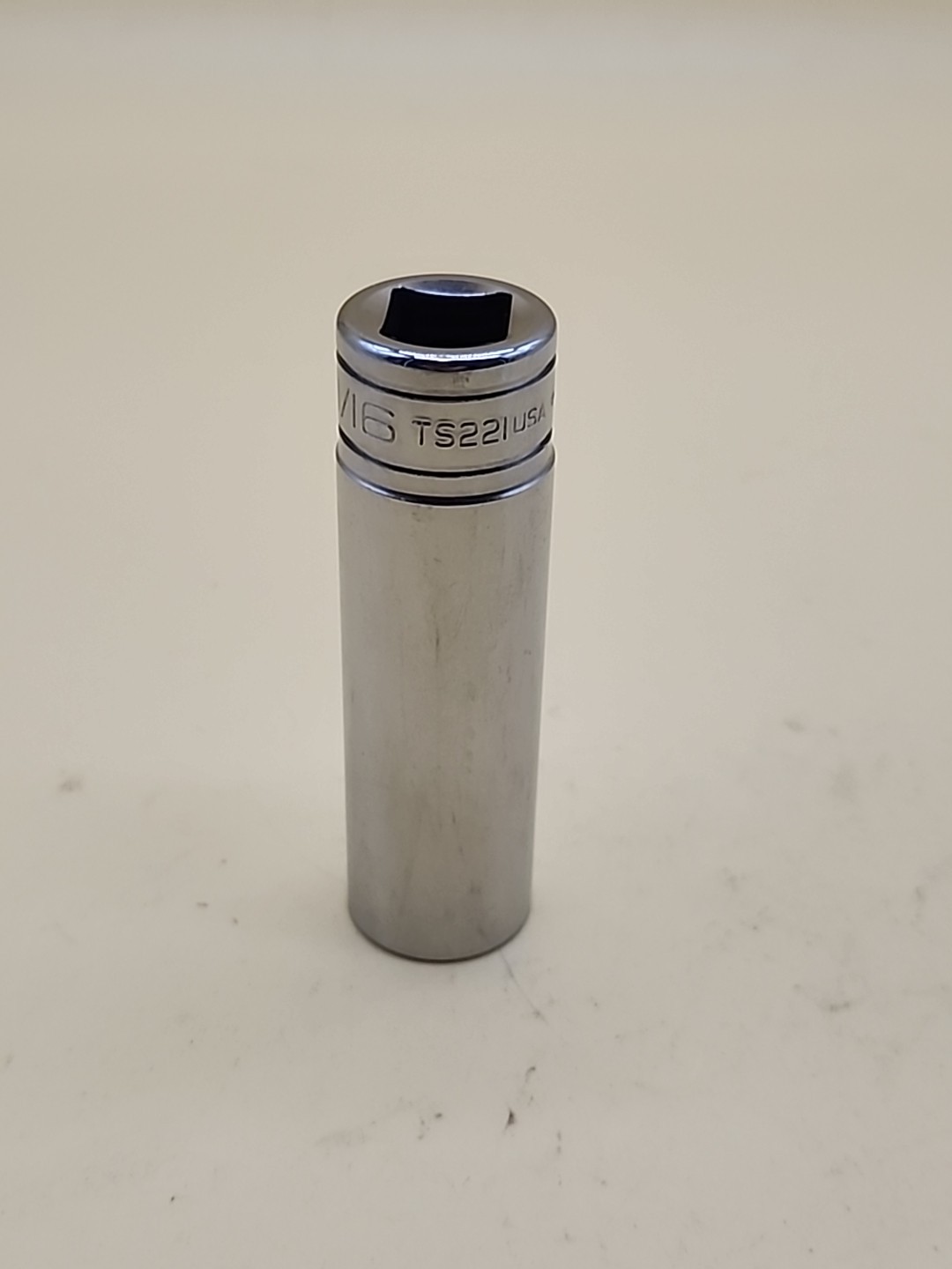 Snap-On Tools 1/2” Drive 6-Point 11/16” SAE Deep Socket TS-221 USA