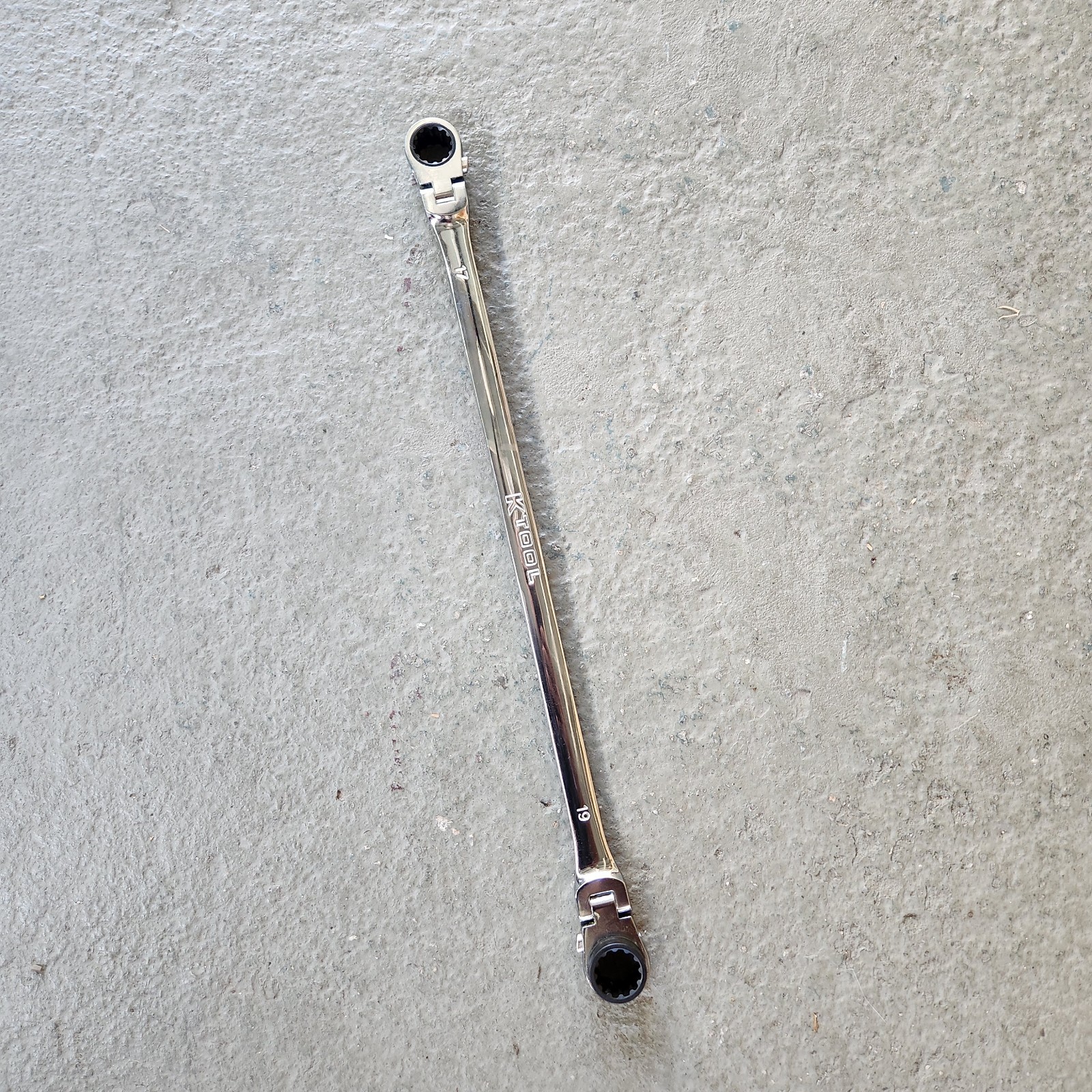 K Tool International Wrench 17mm x 19mm Metric Ratcheting Reversible Double Box