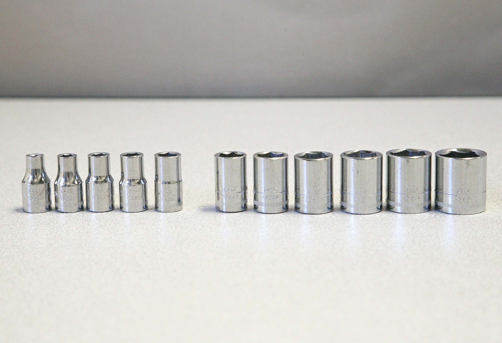 CRAFTSMAN 1/4″ DRIVE, 6 POINT METRIC SOCKET SET, 11 PIECE,4MM-14MM, NO 8MM