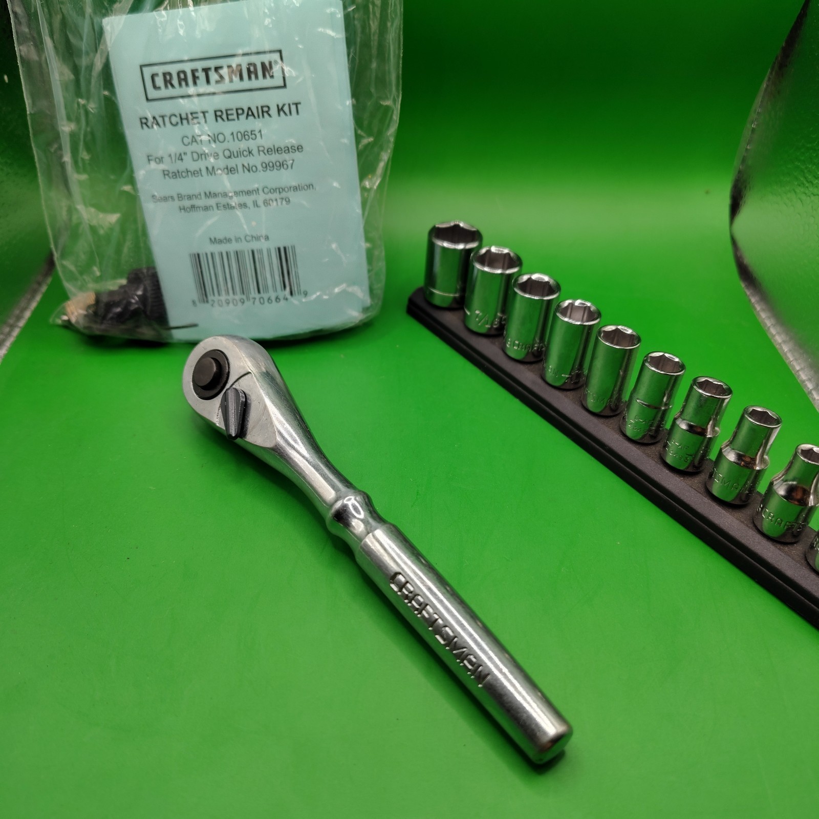 Craftsman 99967 1/4 Drive Ratchet w/10pc SAE Socket Set & Extra Rebuild Kit