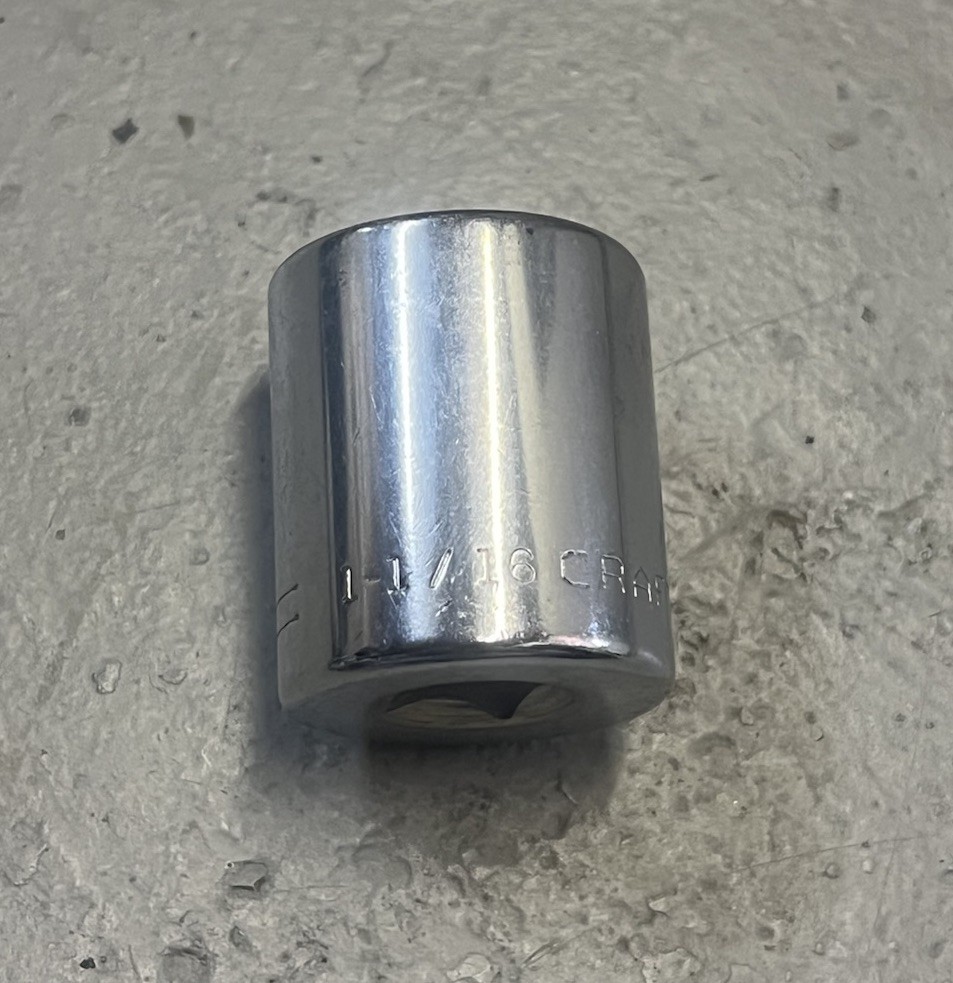 Craftsman V 47517 1-1/16″ 12 Point 1/2 Drive Shallow Socket SAE USA