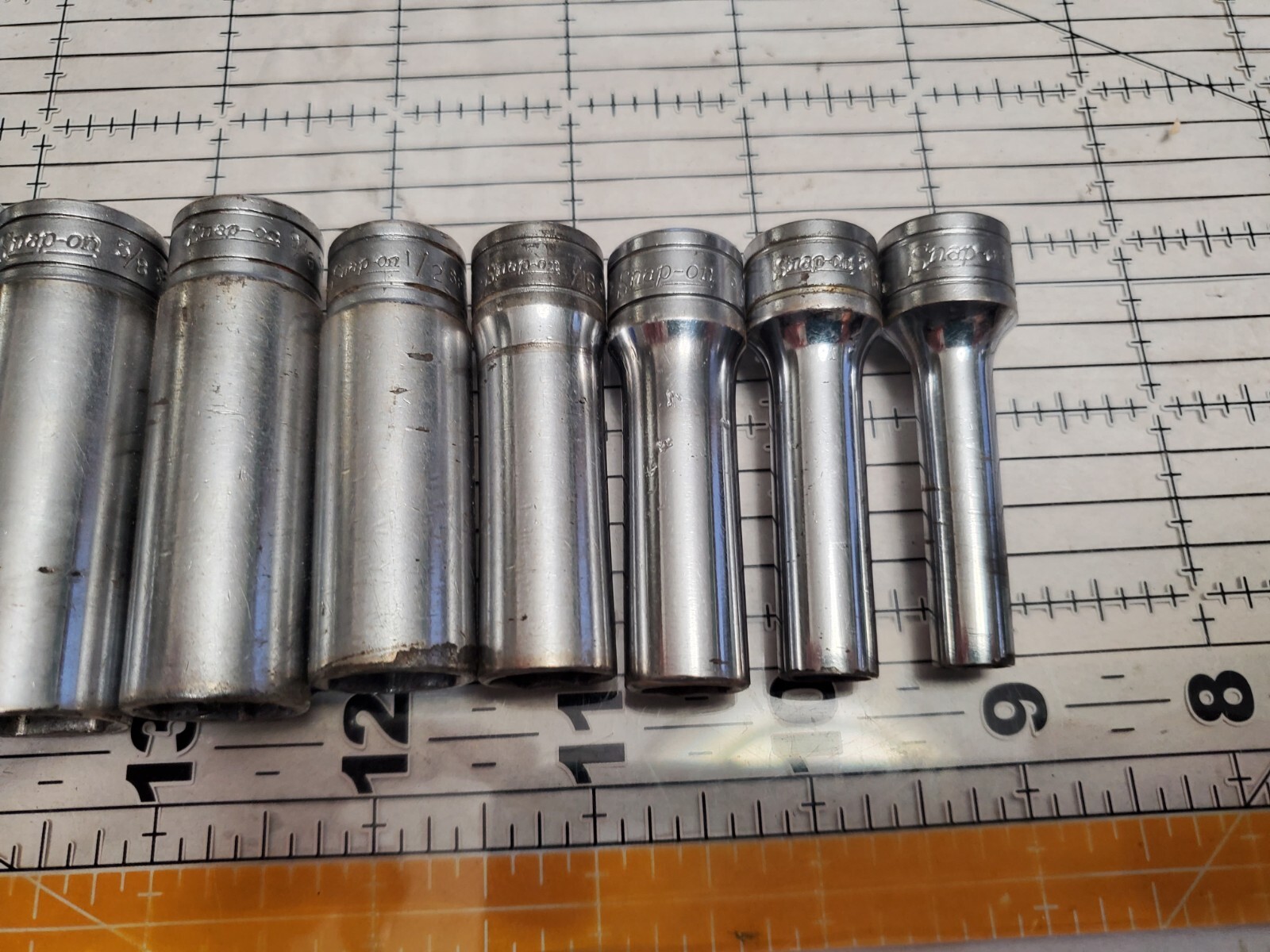 Snap On 211SFSY USA 1/4″ – 7/8″ 3/8″ Dr 10 Pc Deep Socket Set