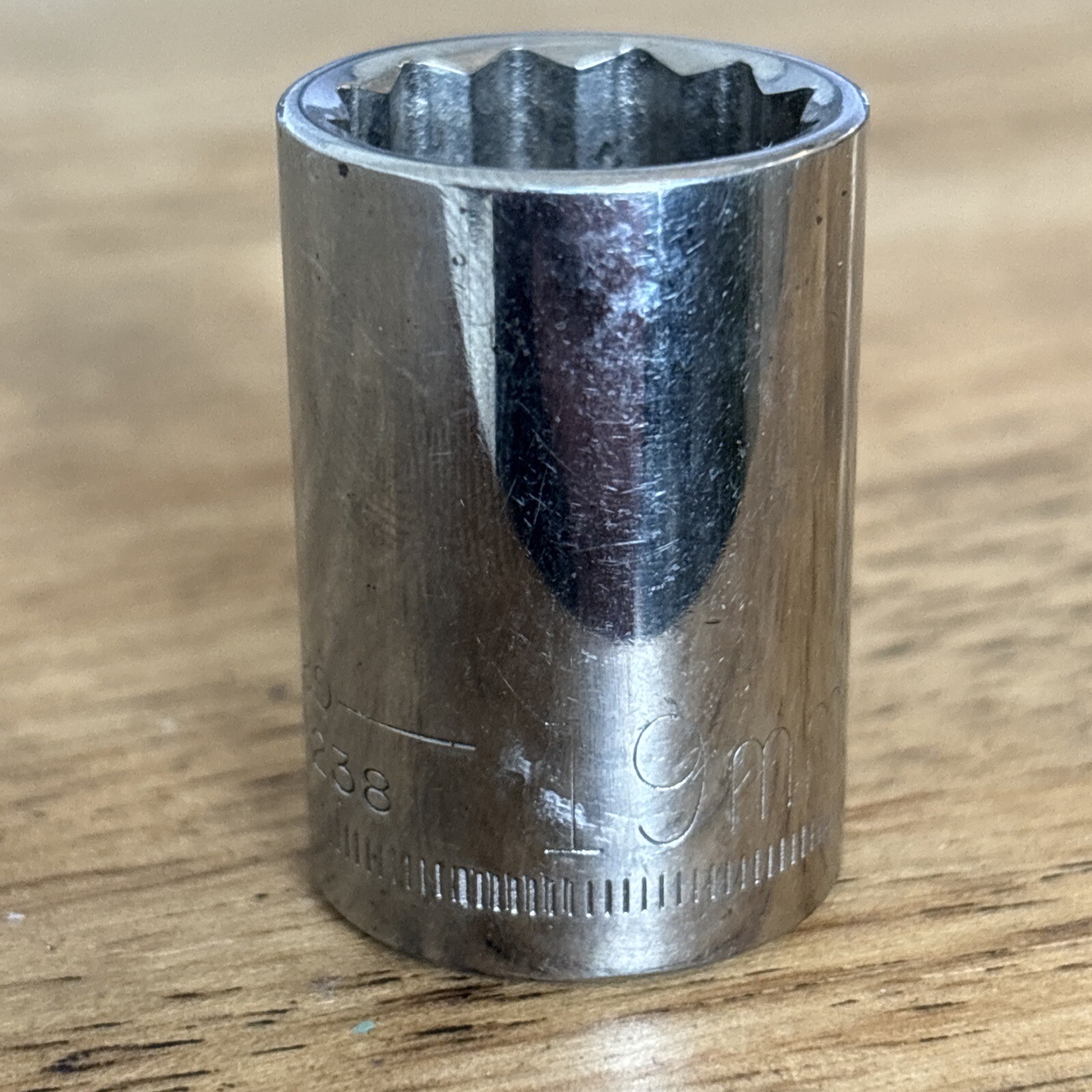 Craftsman USA 19mm Shallow Socket 1/2″ Drive 12 Point Inverted G2 44238 USA