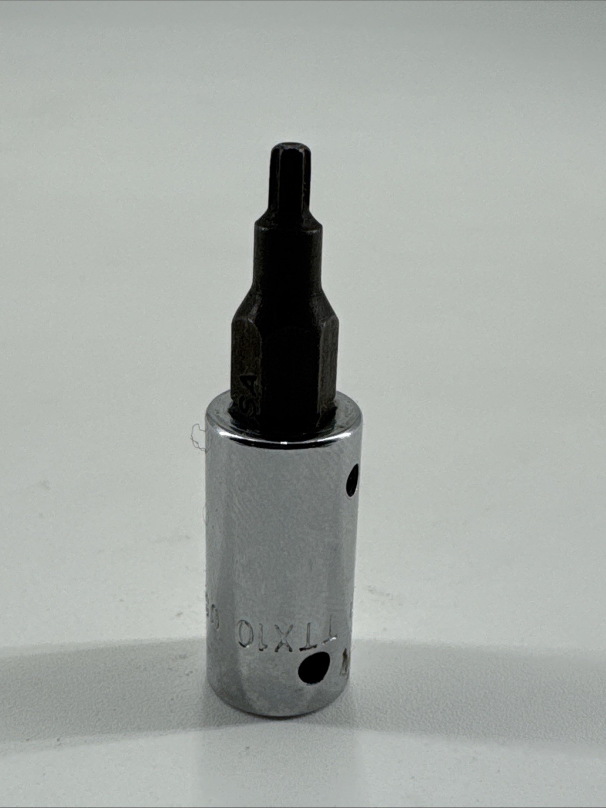 Snap-on Tools TTX10 T10 TORX Bit Socket Driver 1/4″ Drive Chrome USA