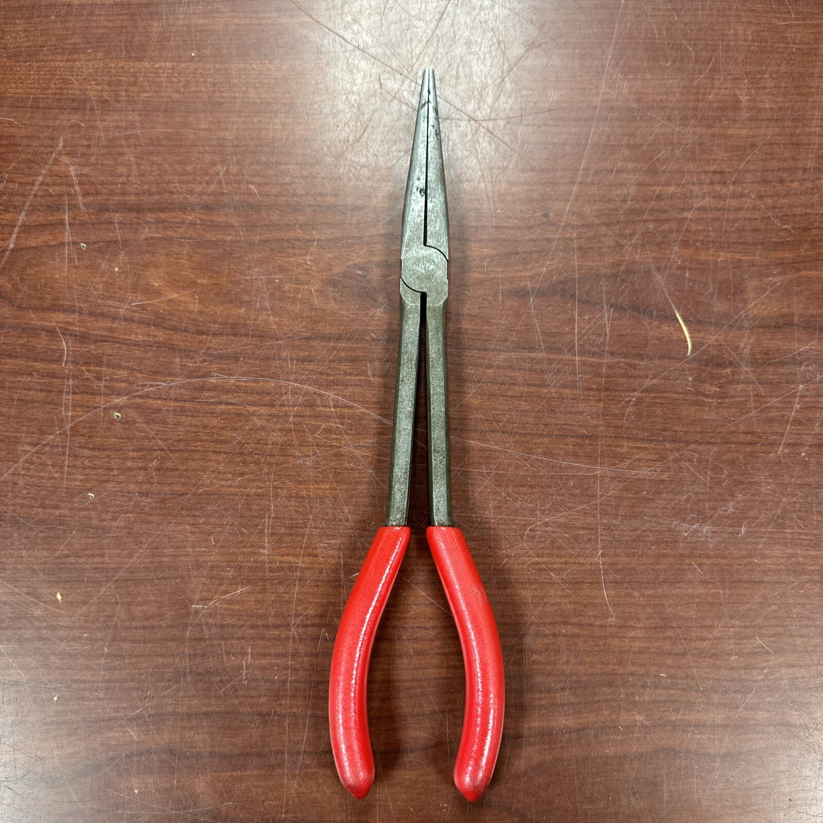 Snap-On Needle Nose Pliers Long Reach 11in Cushion Grip Handle Red 911BCP