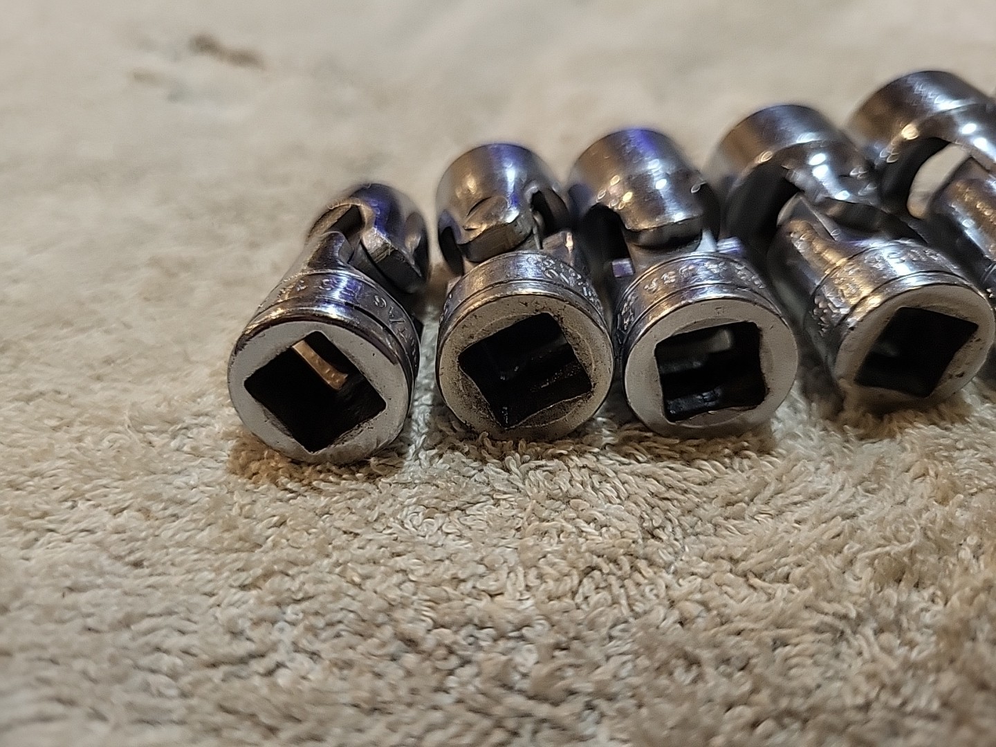 Snap On 3/8” Dr. 6 Pc. 7/16″- 3/4″ Shallow 6 Pt. Universal Socket Set 206AFS