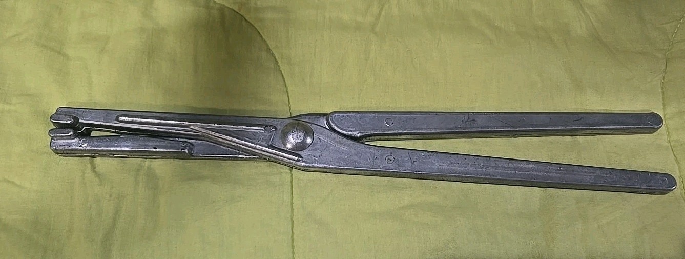 NEW MERC. MARINE EXTRA LONG…. ALUMINIUM PLIERS 14-3/4″ LONG 9″ JAWS OPENING
