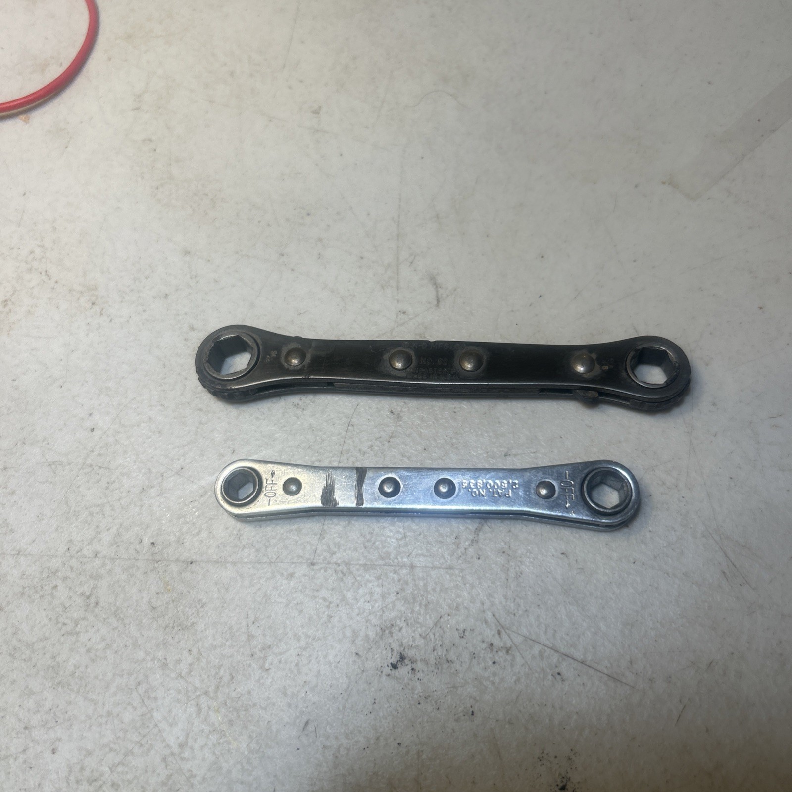 K-D 3/8″ x 7/16″ Ratcheting Box Wrench 6pt No.62 Plus Extra 1/4” x 5/16” No.90