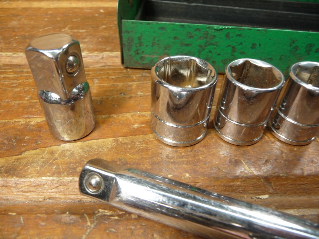 SK Tools Box w Husky 3/8 in. Drive Ratchet and Socket Set