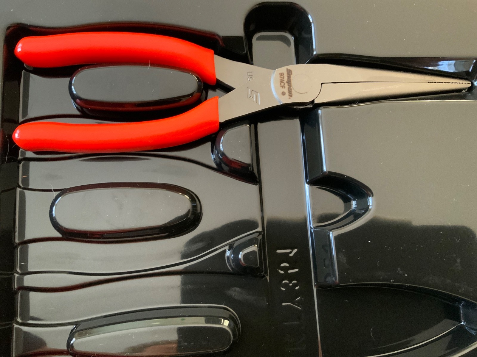 Snap-on Tools NEW 97ACF 9in ORANGE Soft Grip Rounded Jaw Needle Nose Pliers USA