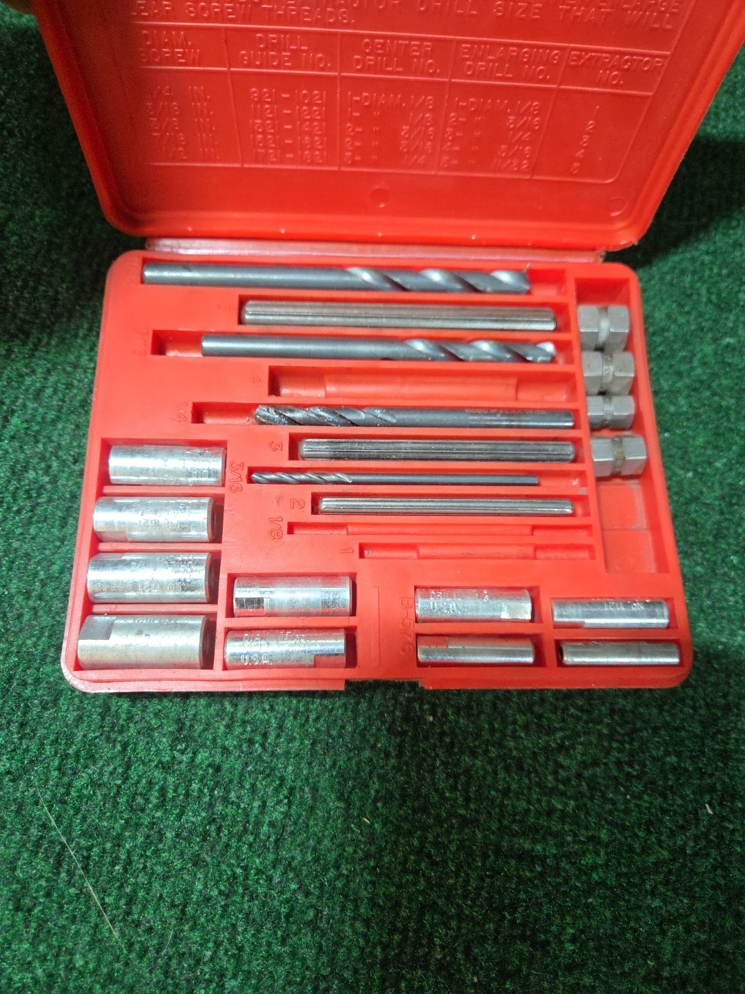 MAC Tools SE10 Screw Extractors Set 21 Pieces Red Hard Case Incomplete USA