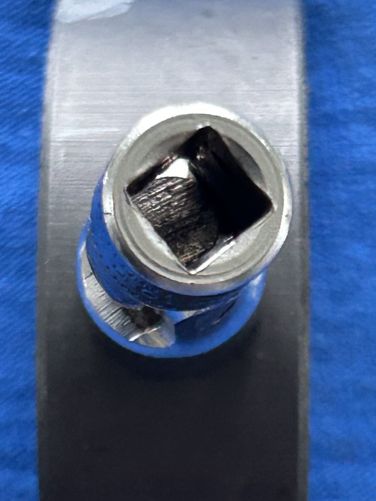 Snap On TMUSM10A – 1/4″ Drive 10mm Shallow 6Pt Chrome Universal Socket.