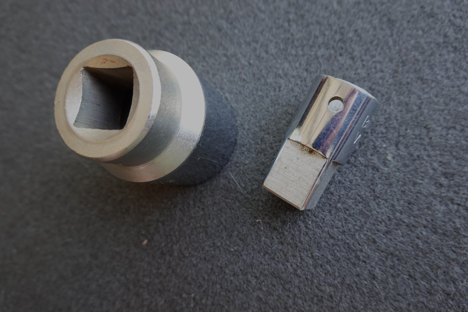 BILLING : 1- 1/2″ SOCKET LH 1248, 12 PT 3/4 Drive +Adapter 1/2″ to 3/4″ , USA