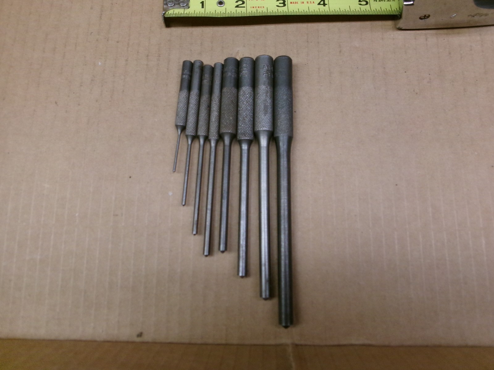 MATCO tools USA 8-Piece Roll Pin Punch Set