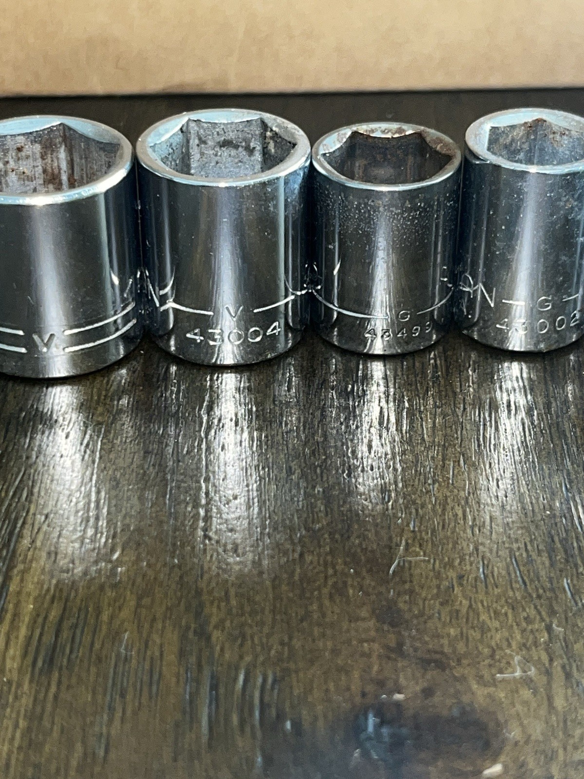 Craftsman Sockets SAE Lot of 9 Pieces 1/2 – 5/8 – 7/16 – 1/2 – 3/8 (8pt & 6pt)