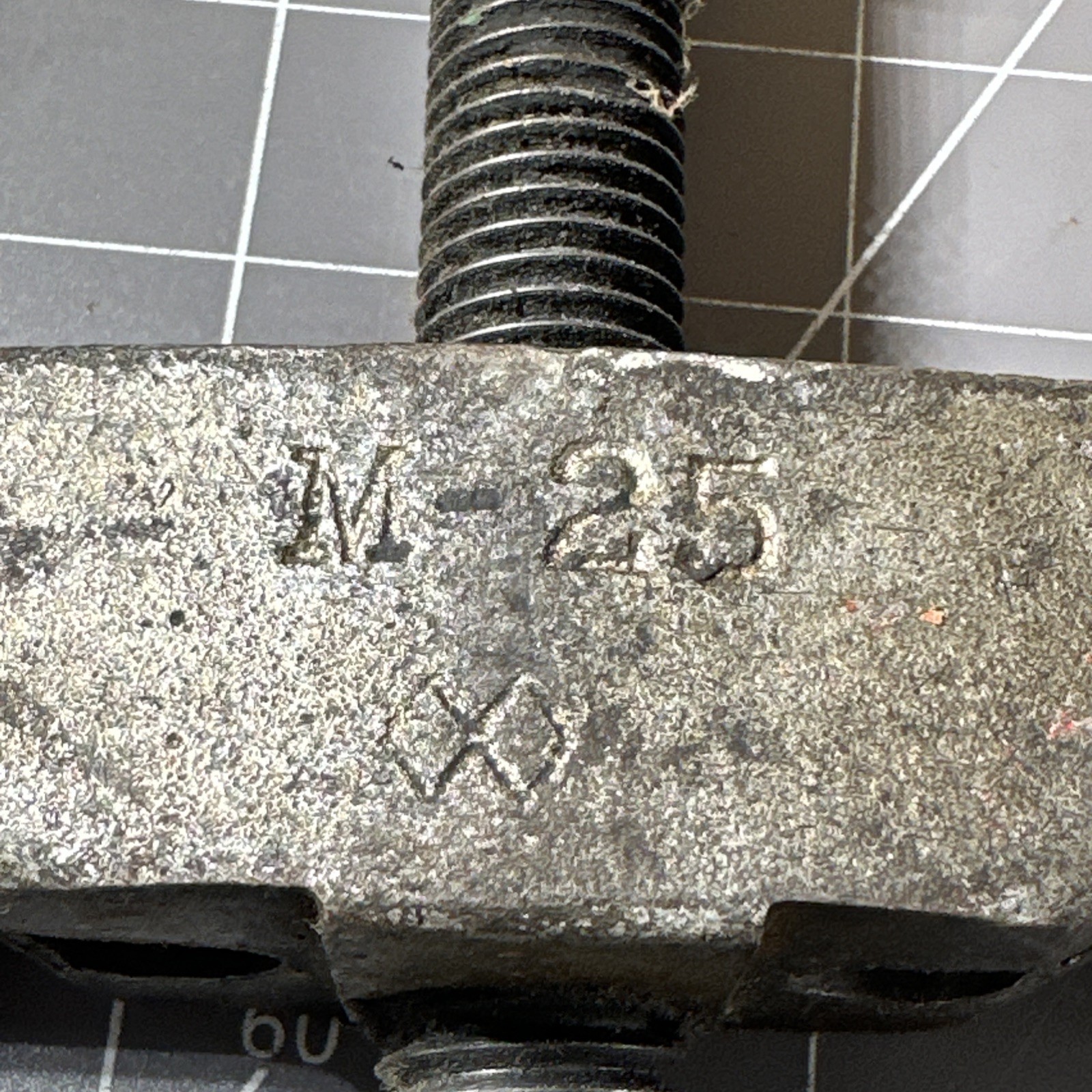 ARMSTRONG-USA M25 Bearing Gear Separator Puller Older Vintage