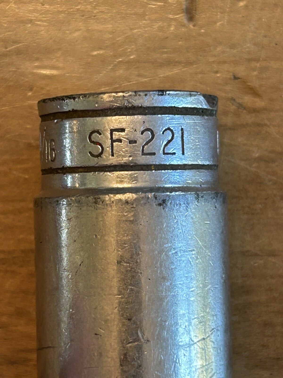 Snap-on Tools SF221 3/8″ Drive 11/16″ Socket Deep Chrome 12-Point Made in USA