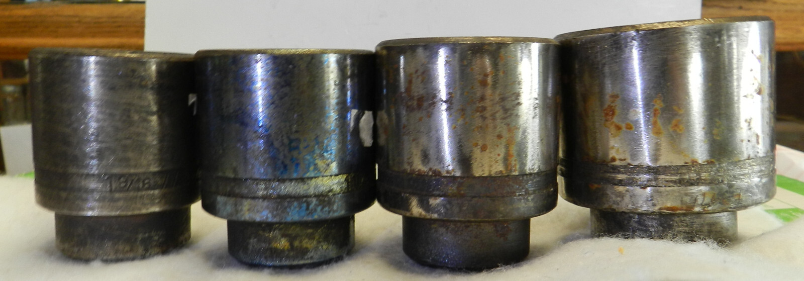 TRW 71870 2 In, 71867 1 3/4 In , 71866 1 11/16 In , 71864 1 9/16 In 4 Sockets