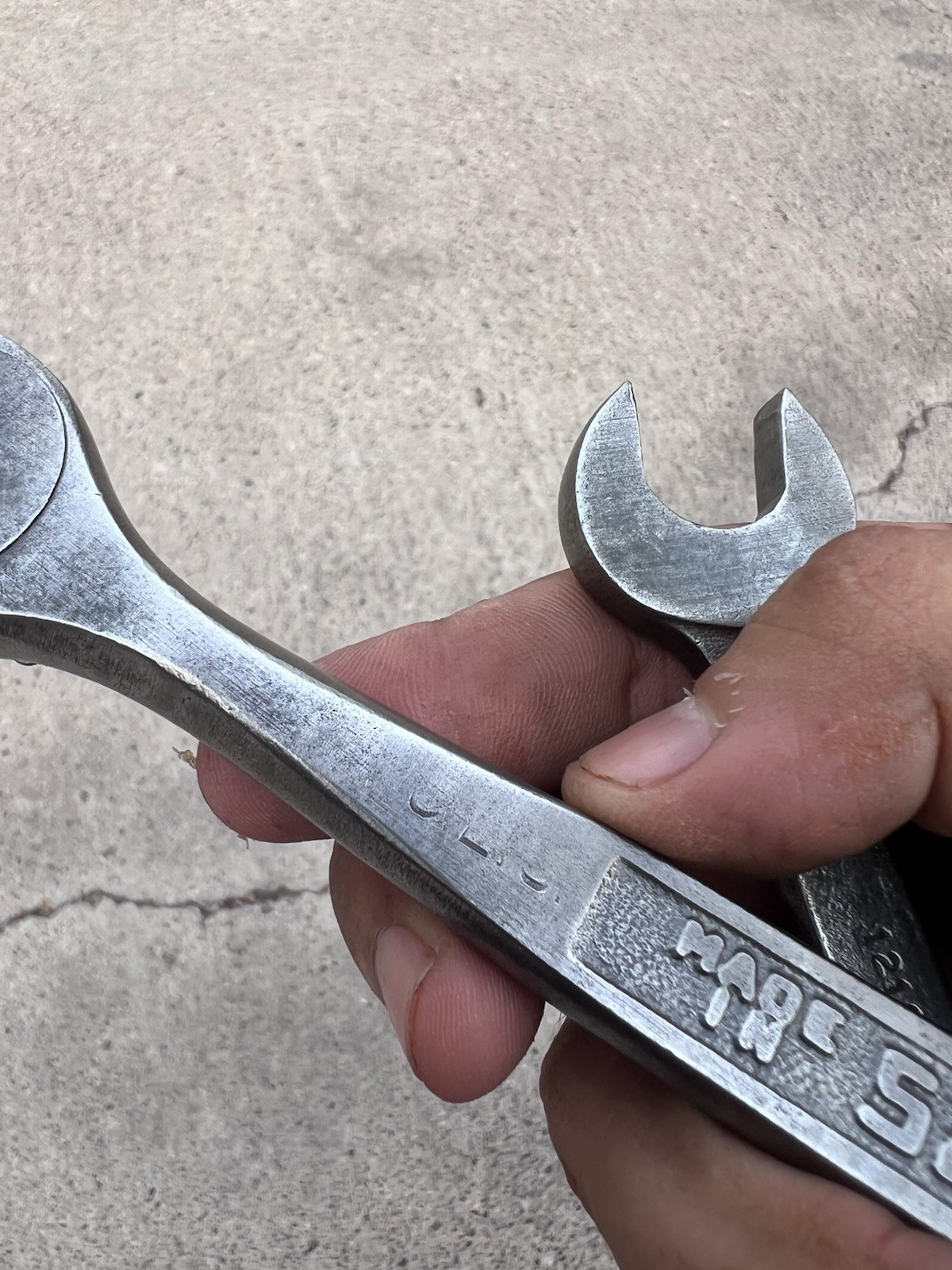 Vintage Plomb PLVMB 5249 3/8 Ratchet w/ Brass Screws & 1218 Open Ended Wrench