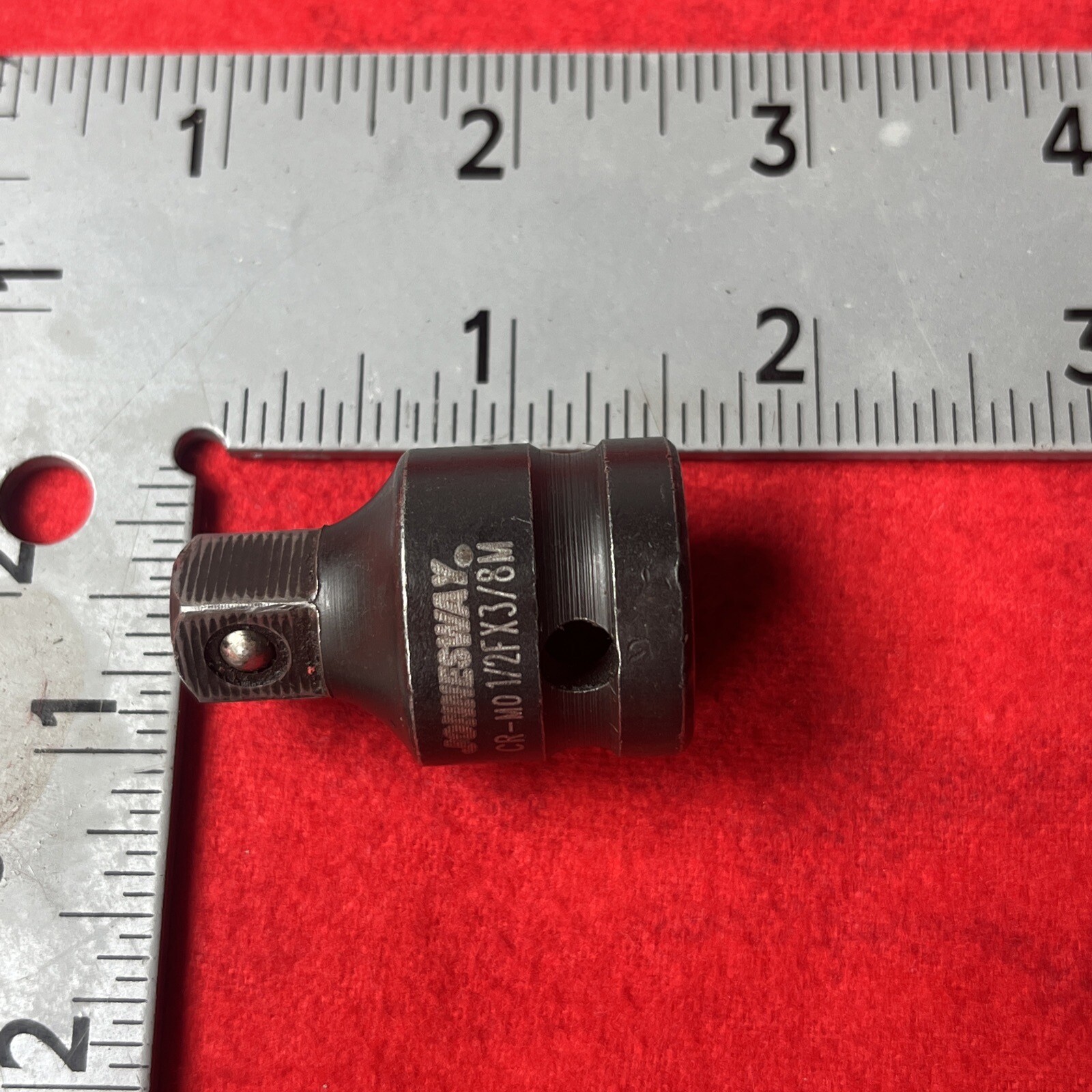 JONNESWAY CR-MO 1/2F x 3/8M SOCKET ADAPTER (t44)