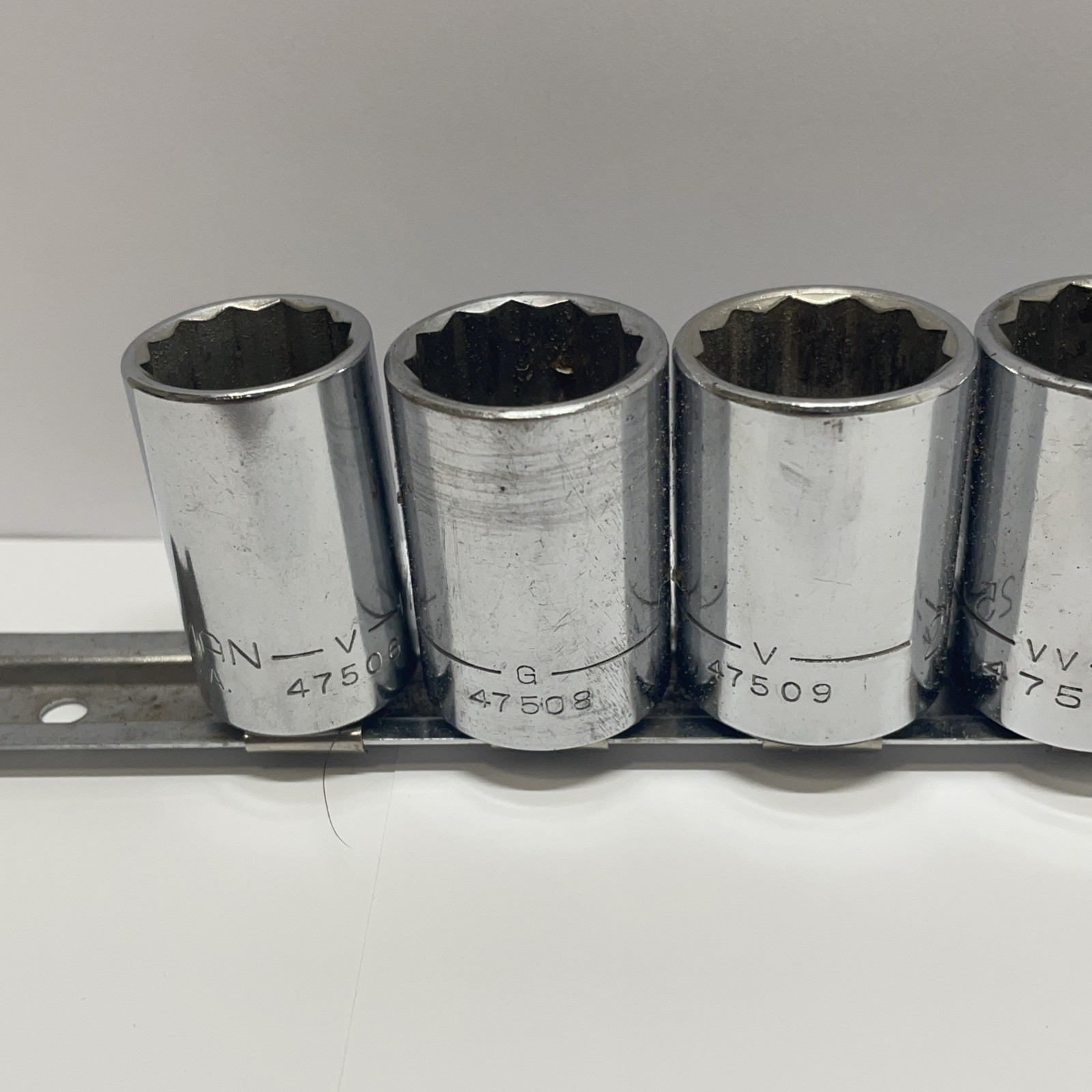 Craftsman 11pc 1/2″ Drive Socket 3/8″ to 15/16″ SAE Set G V, And VV Series