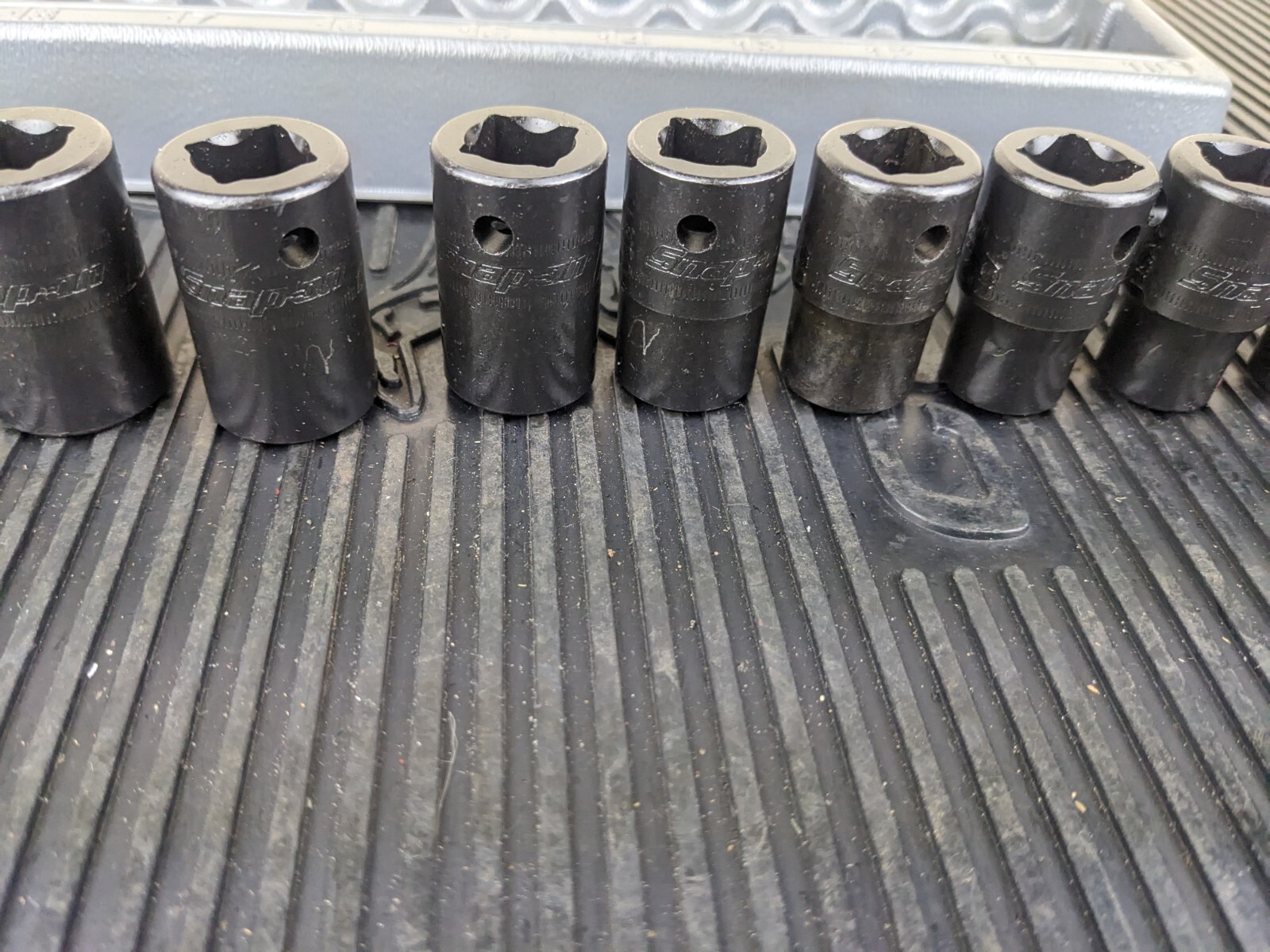 #bb249 Snap On 1/2″ drive 10 t0 19 mm 6-point Shallow Impact Socket Set 310IMMYA
