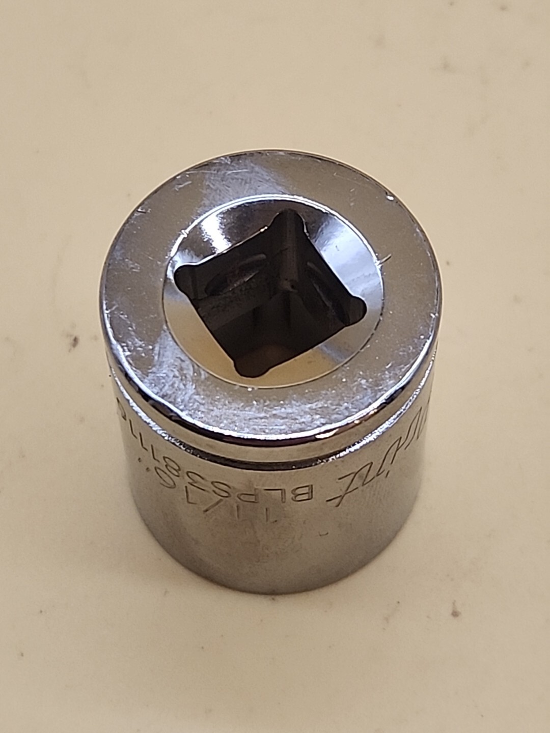 Blue-Point Tools BLPS381116 6 Pt 3/8″ Drive 11/16″ SAE Shallow Socket Chrome USA