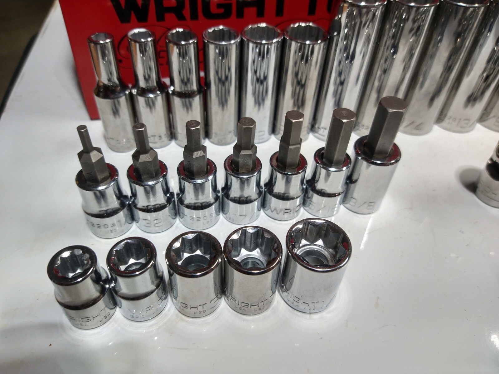 Wright Tool 348 SAE 3/8 Inch Drive Socket Set 6 8 12 Point with Bits Made In USA