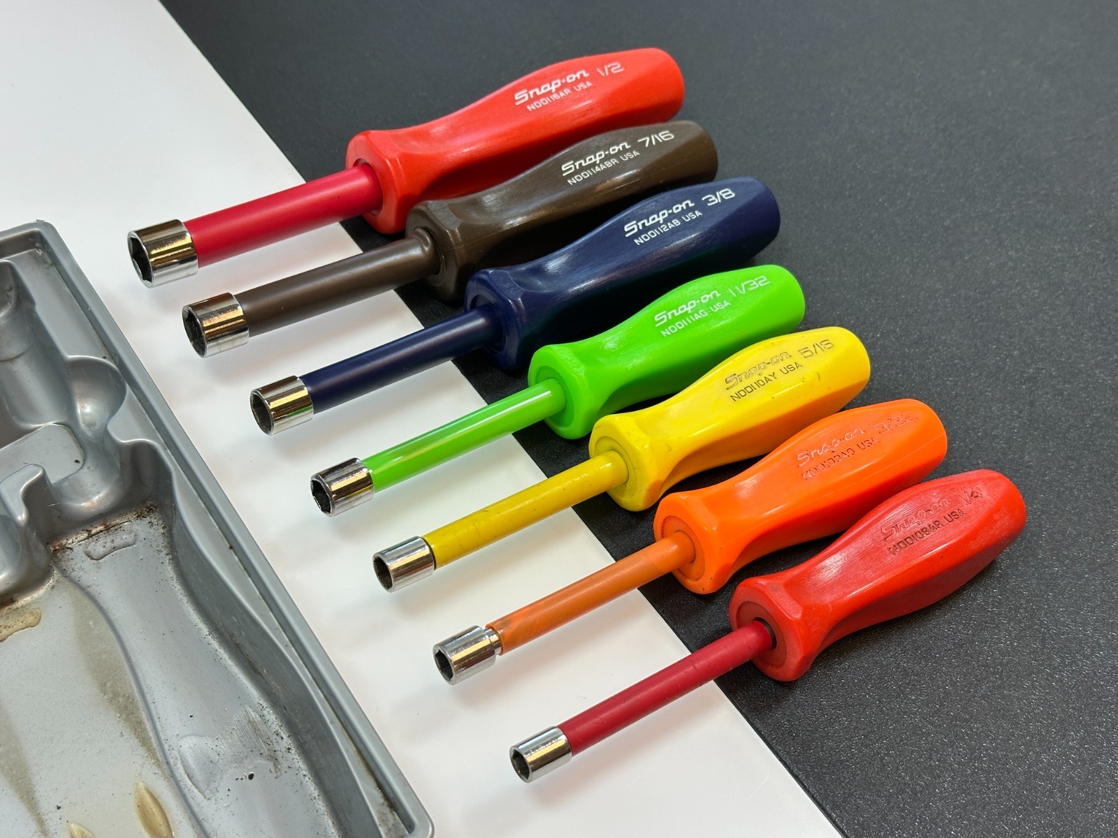 🇺🇸 Snap On Tools USA 7pc SAE 1/4″ to 1/2″ Nut Driver Set HARD Handle w/ Tray