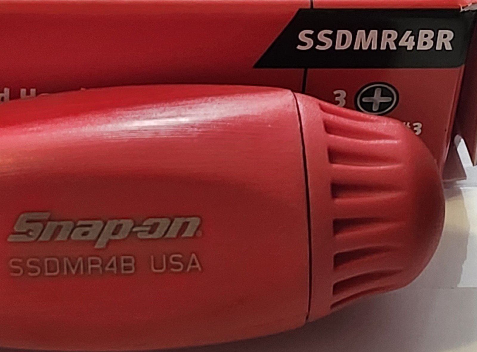 Snap-on Tools USA NEW RED Hard Handle Ratcheting Screwdriver SSDMR4B 🇺🇸