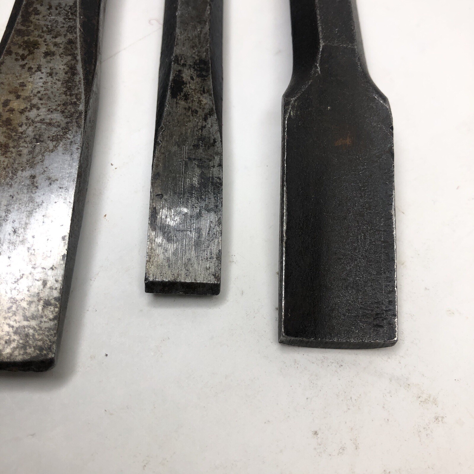 (5) Mix Lot of Craftsman-Williams-Bonney-Proto-Mac Tools Cold Chisel Chisels Set