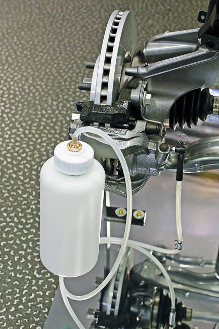 Laser 6592 Brake Fluid Receiver Bottle With Metal Hanging Hook 1500cc Capacity