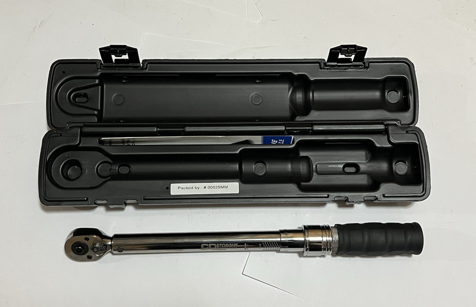 CDI 3/8 Drive Micrometer Torque Wrench Model 7502MRRHSS 100-750 In/Lb w Case USA